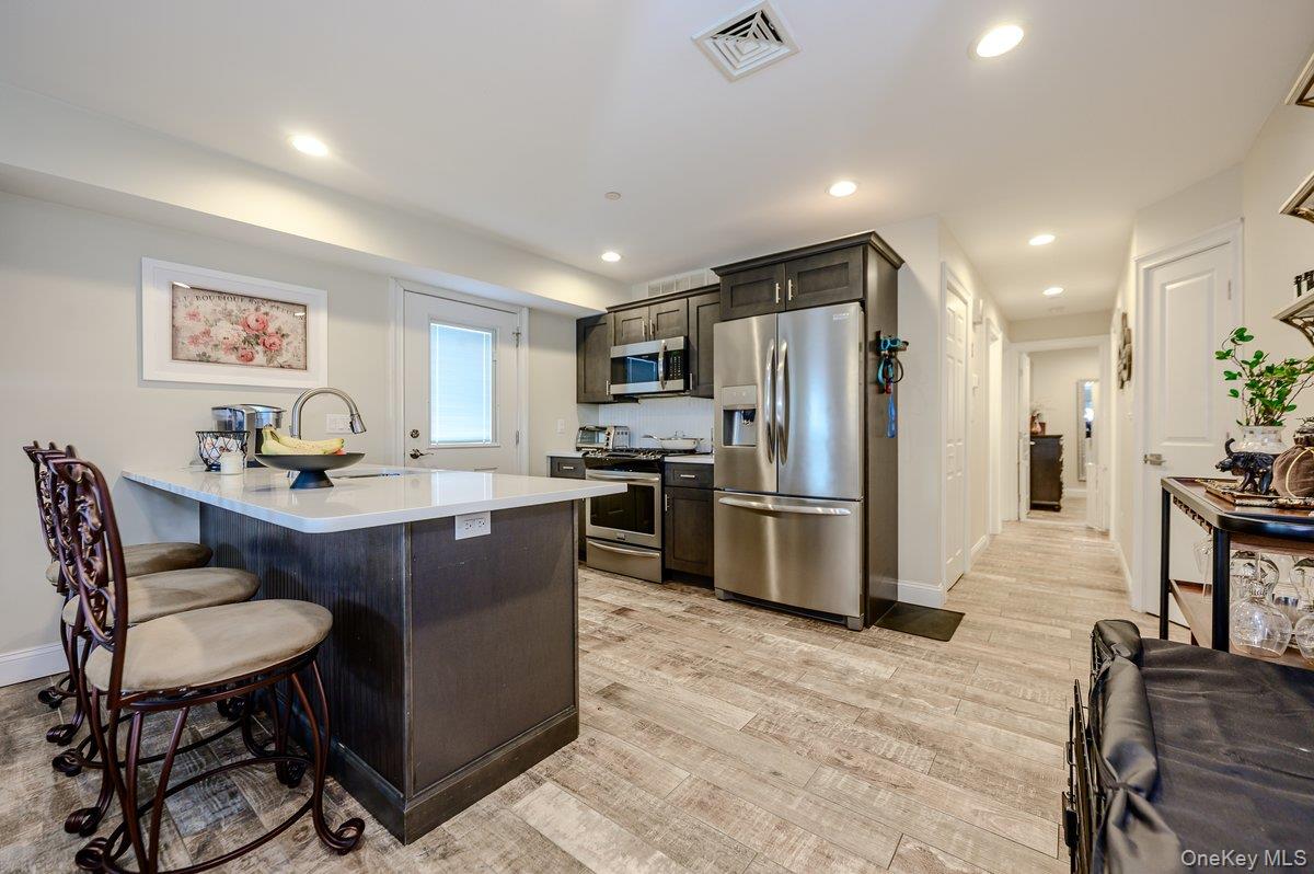 62 Ohio Avenue – For Sale photo 9