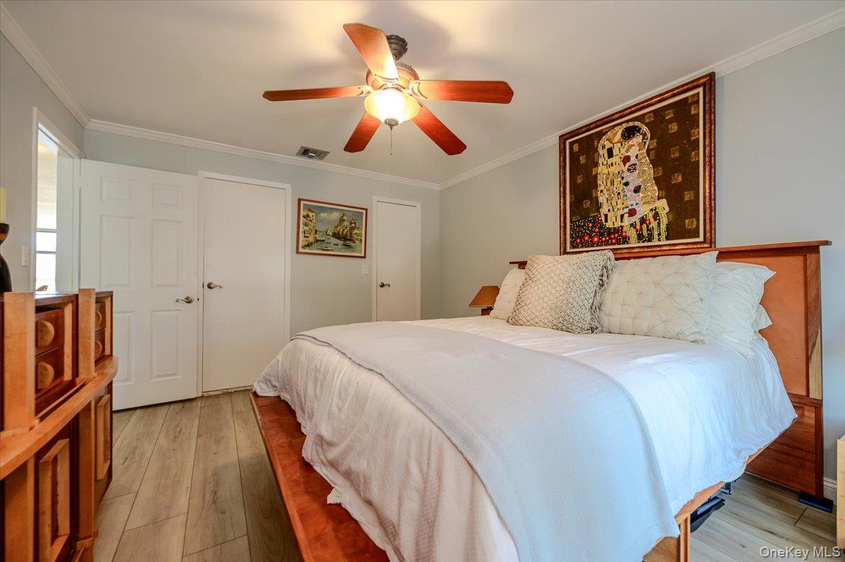 543 W Broadway, Unit A photo 21