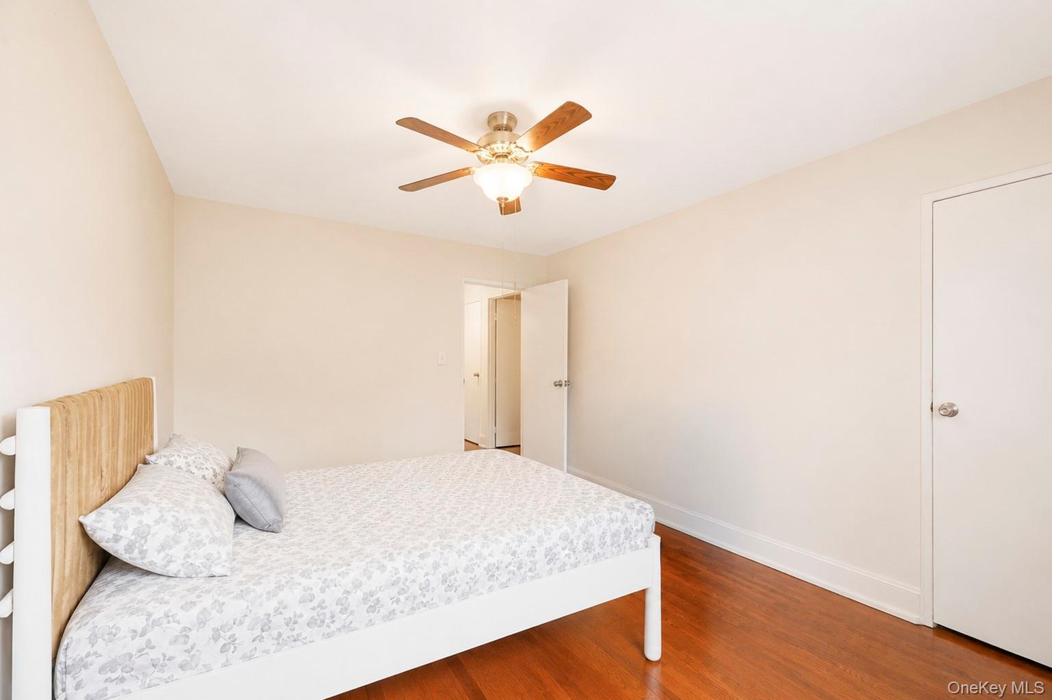 709 Ashford Street – For Sale photo 24