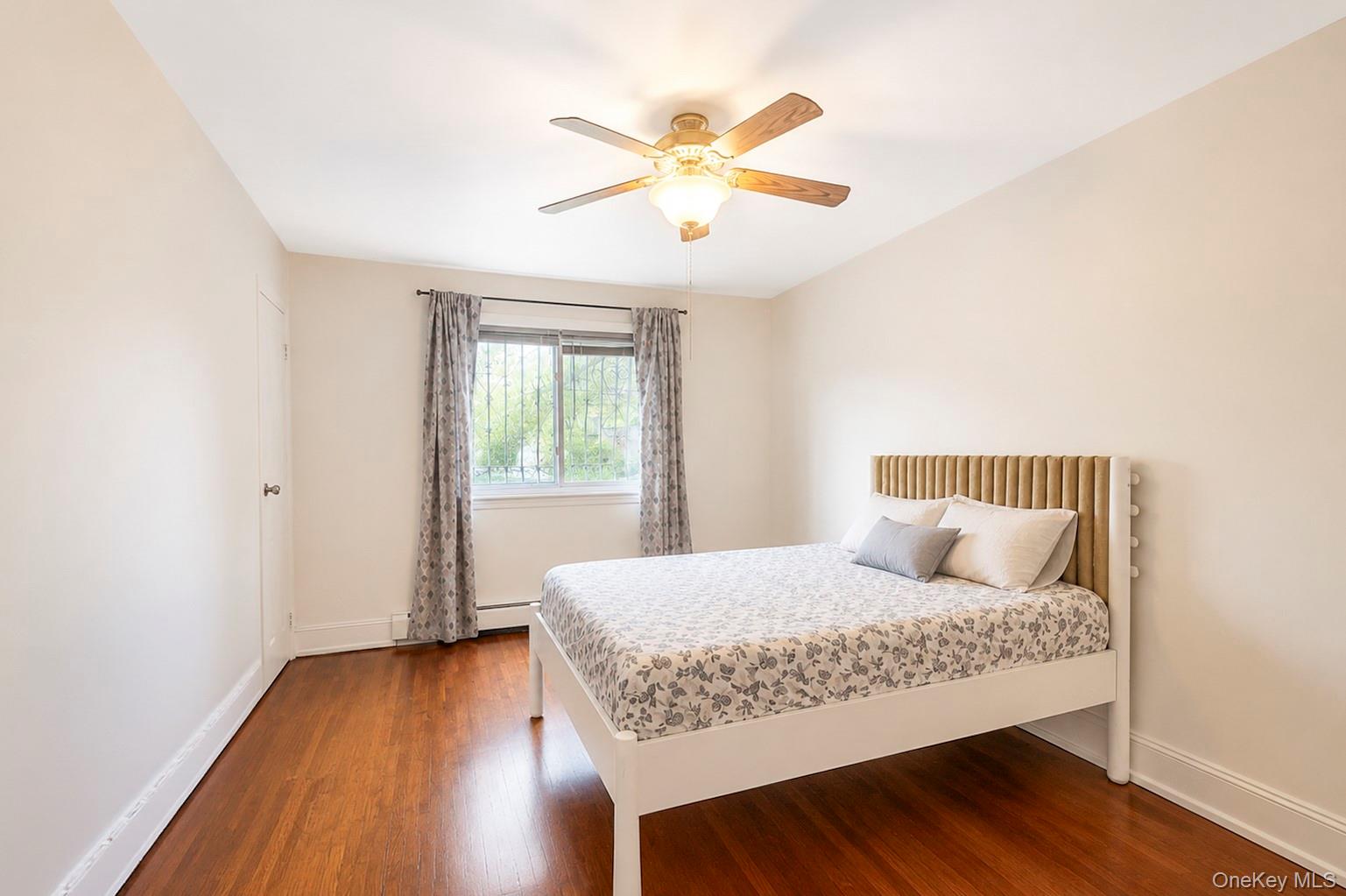 709 Ashford Street – For Sale photo 23