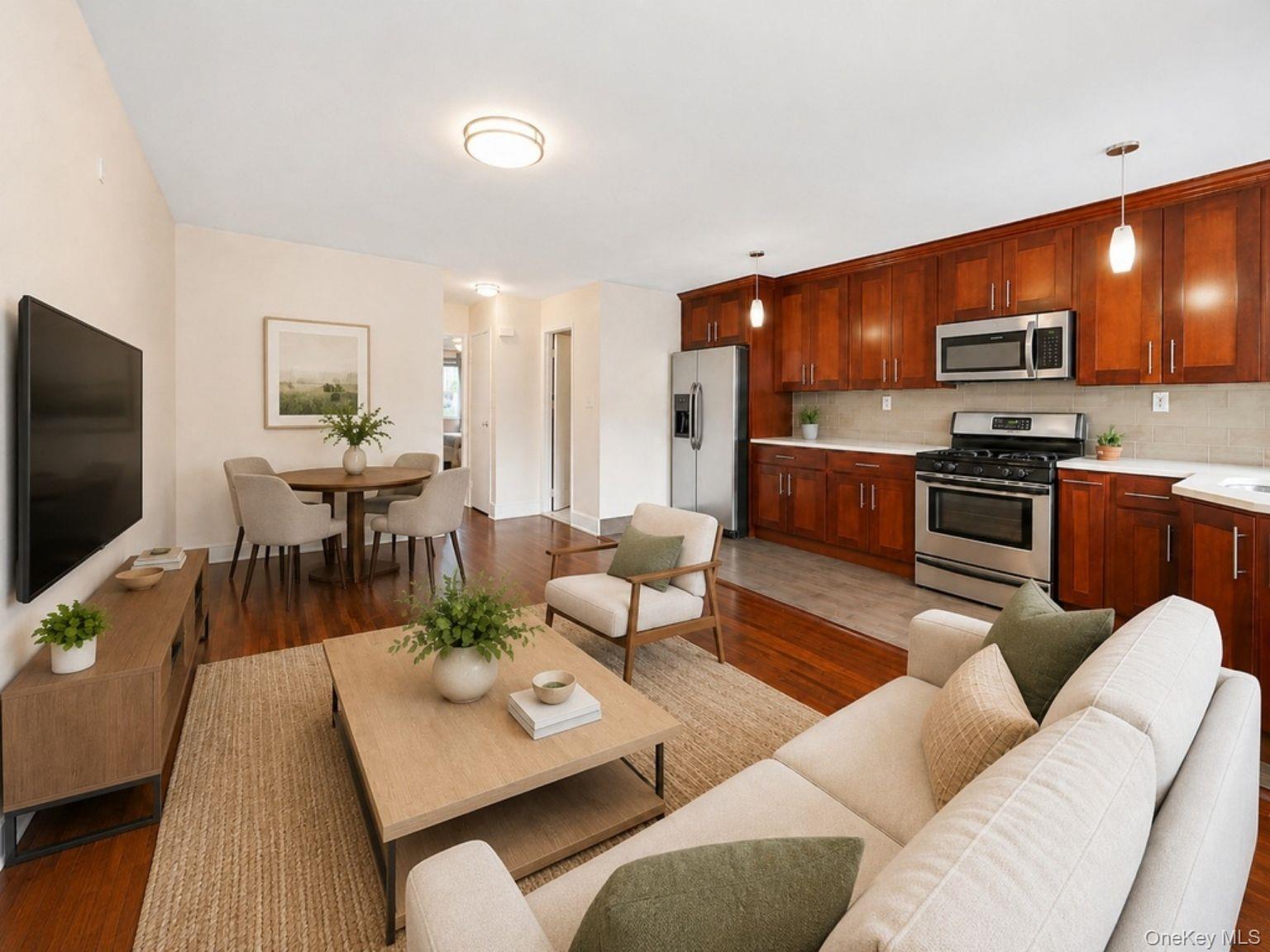 709 Ashford Street – For Sale photo 21