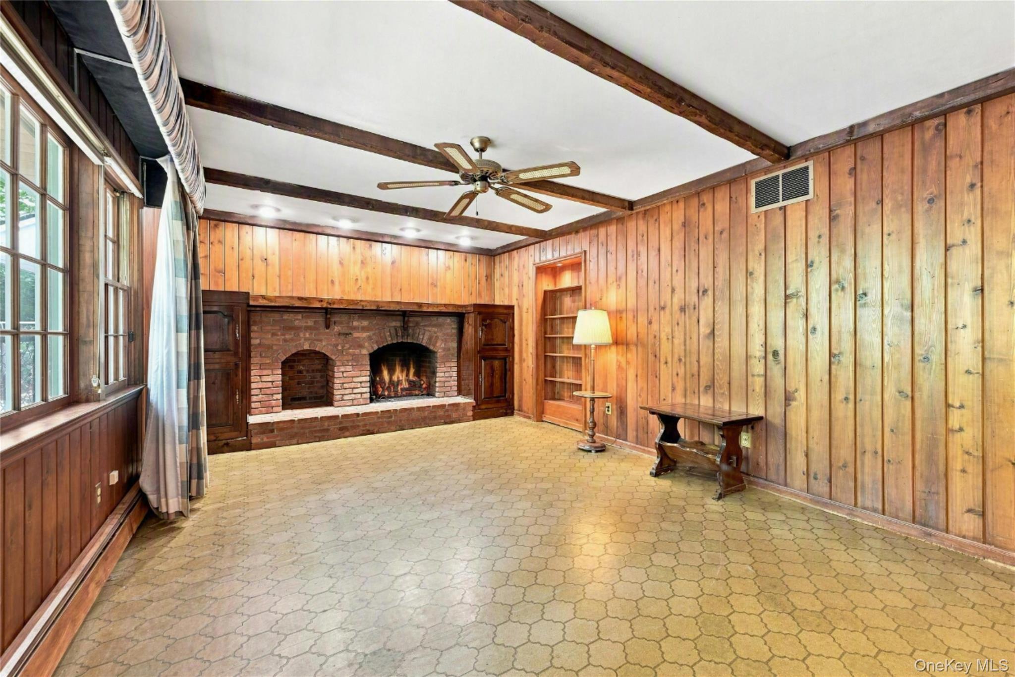 31 Sands Lane – For Sale photo 16
