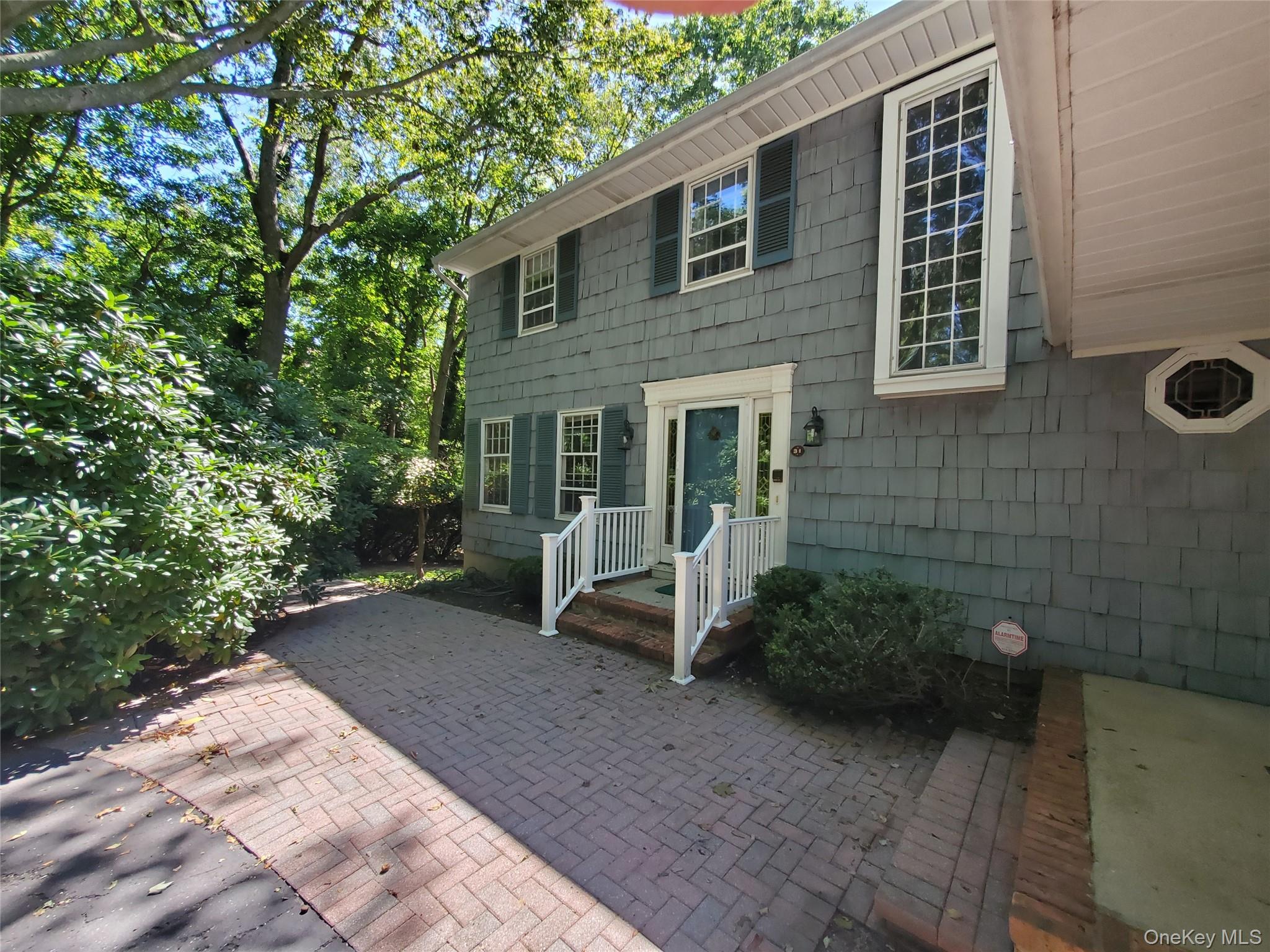 31 Sands Lane – For Sale photo 2