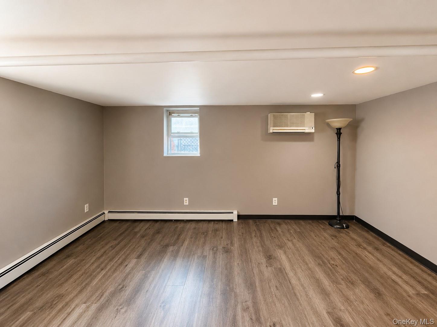 1374 Hobart Avenue – For Sale photo 34
