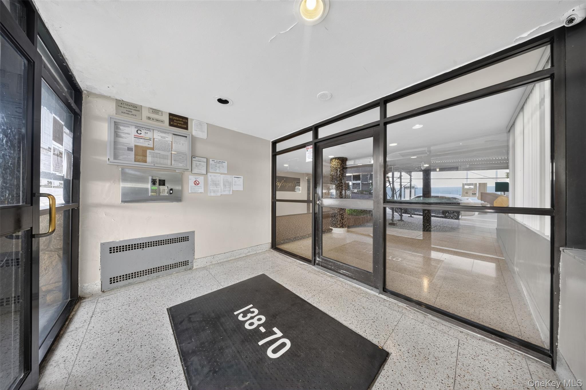 138-70 Elder Avenue, Unit 3L photo 3
