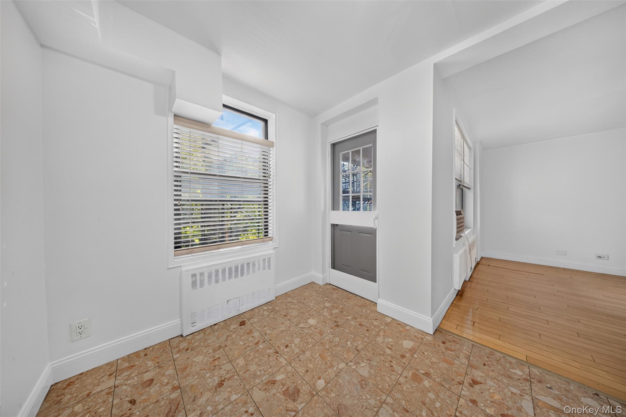 138-70 Elder Avenue, Unit 3L photo 10