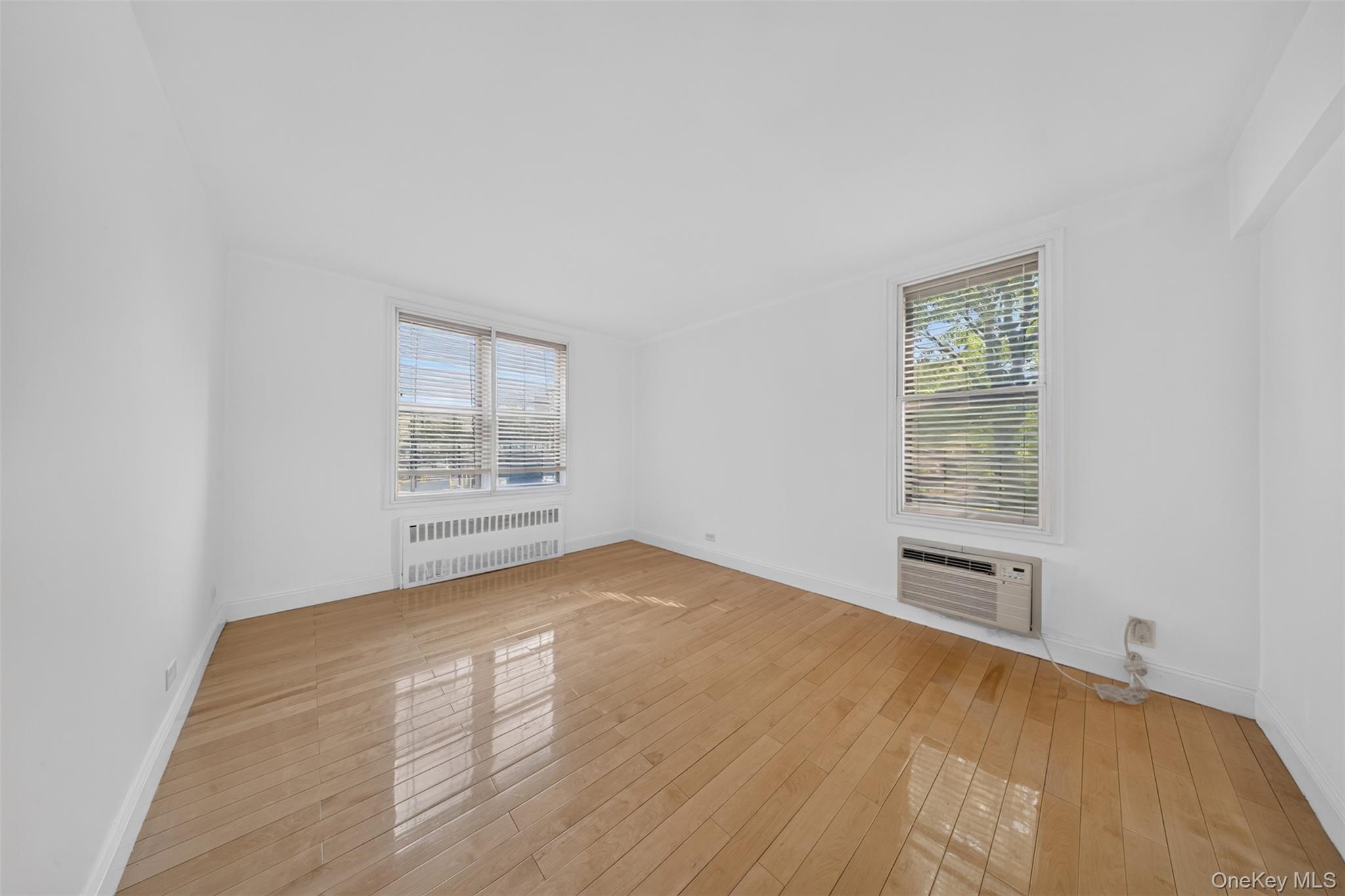 138-70 Elder Avenue, Unit 3L photo 17