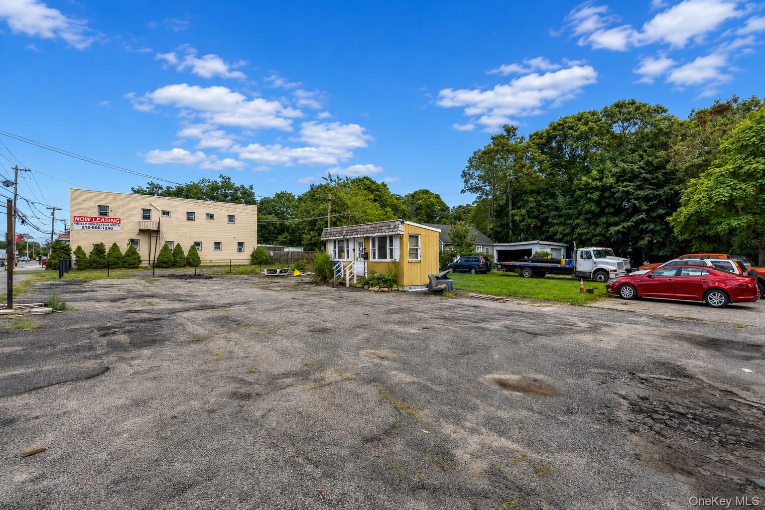 1540 Montauk Highway – For Sale photo 2