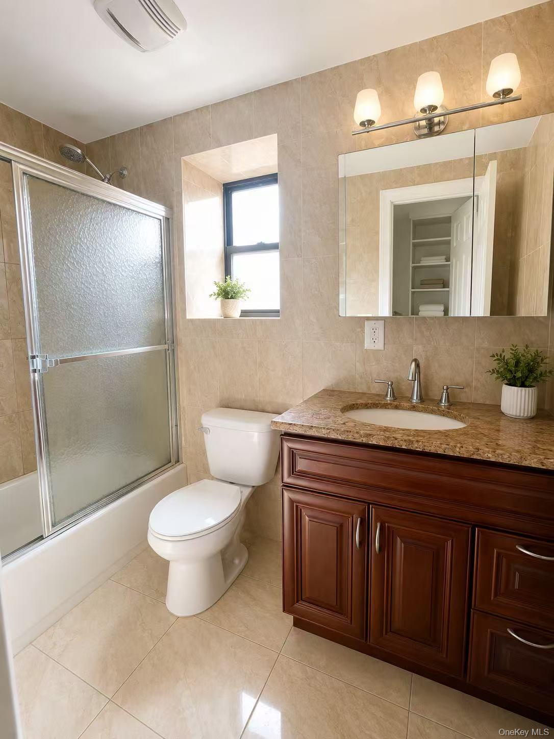 149-17 sanford avenue, Unit 4A photo 5
