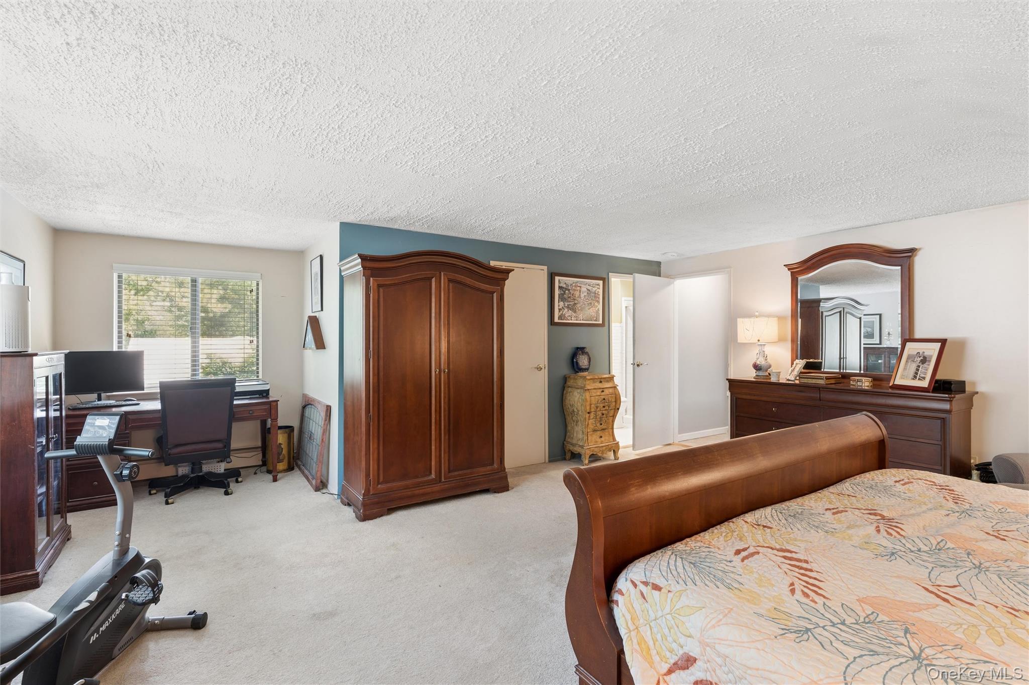 27 Sugarbush Lane – For Sale photo 16