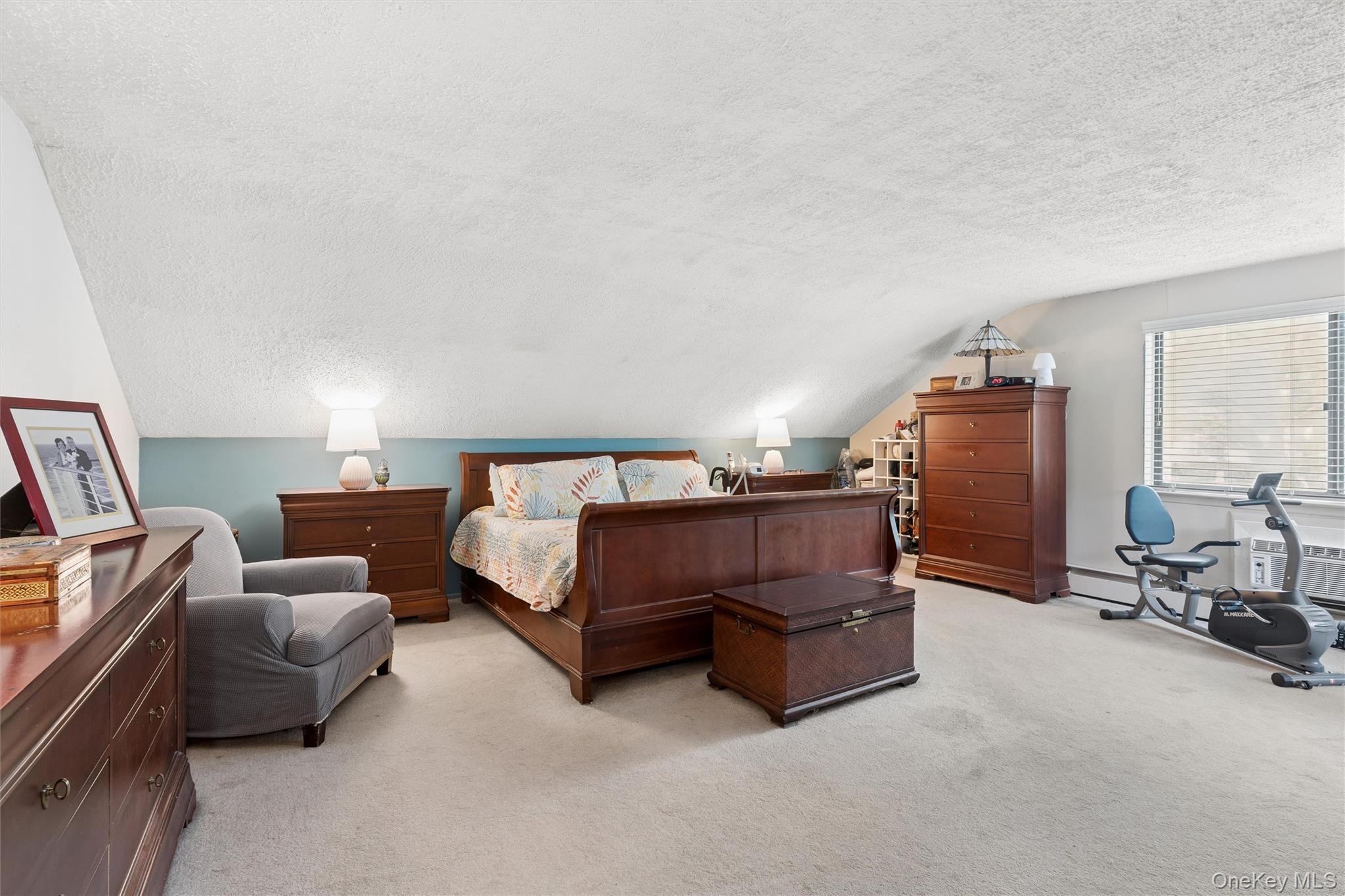 27 Sugarbush Lane – For Sale photo 14
