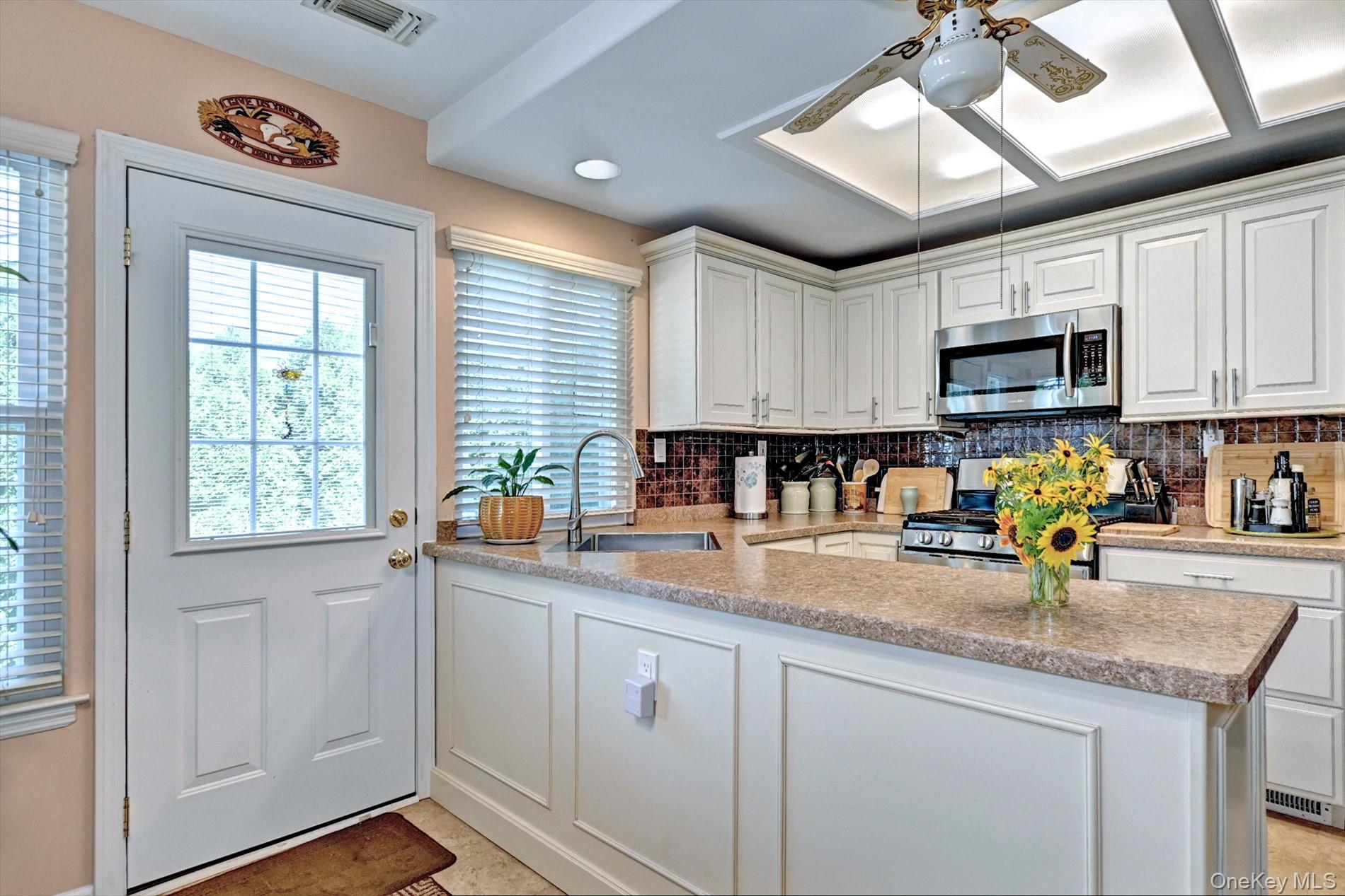 272 Glen Drive – For Sale photo 20
