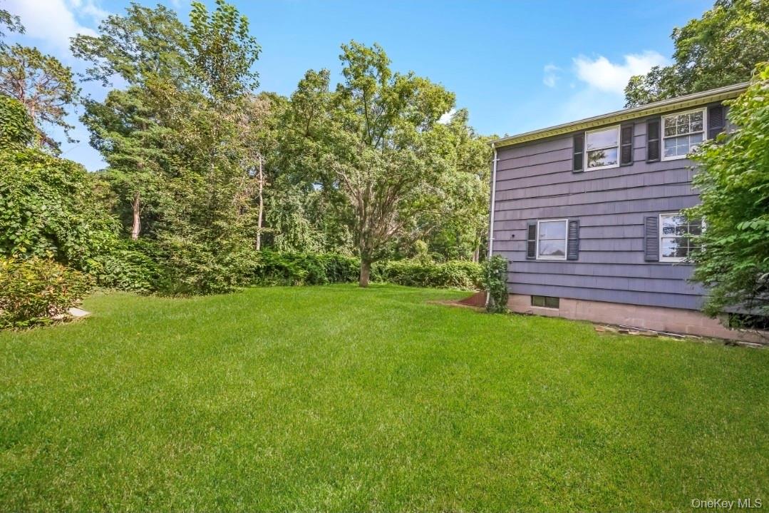 9 Half Moon Pond Road – For Sale photo 25