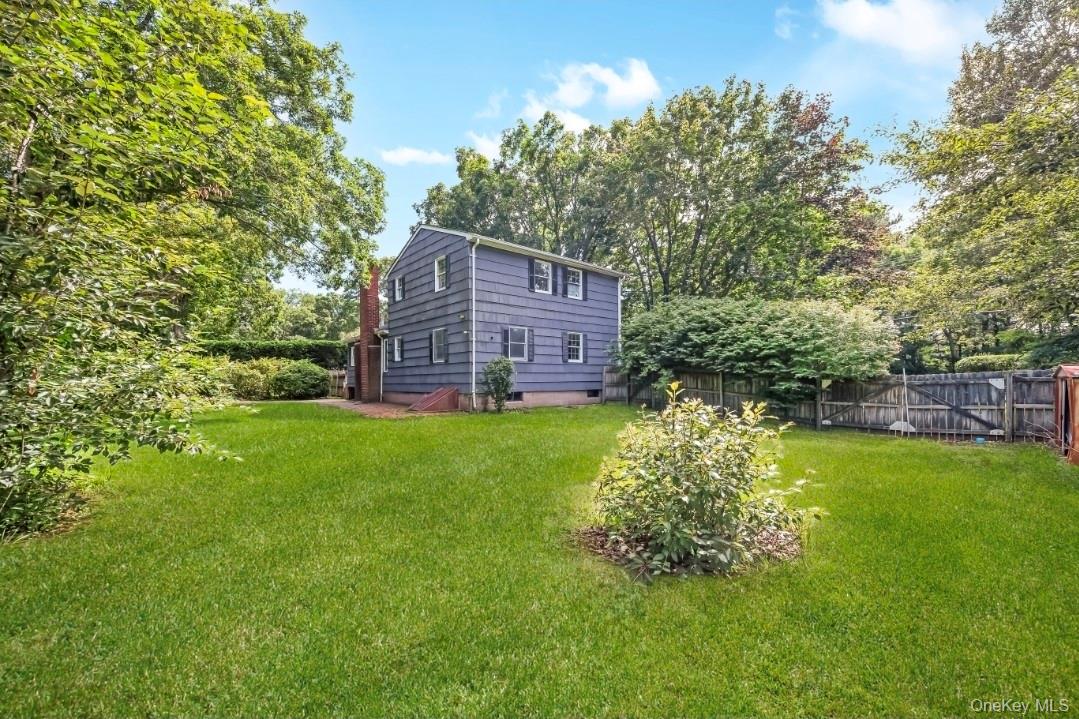 9 Half Moon Pond Road – For Sale photo 24