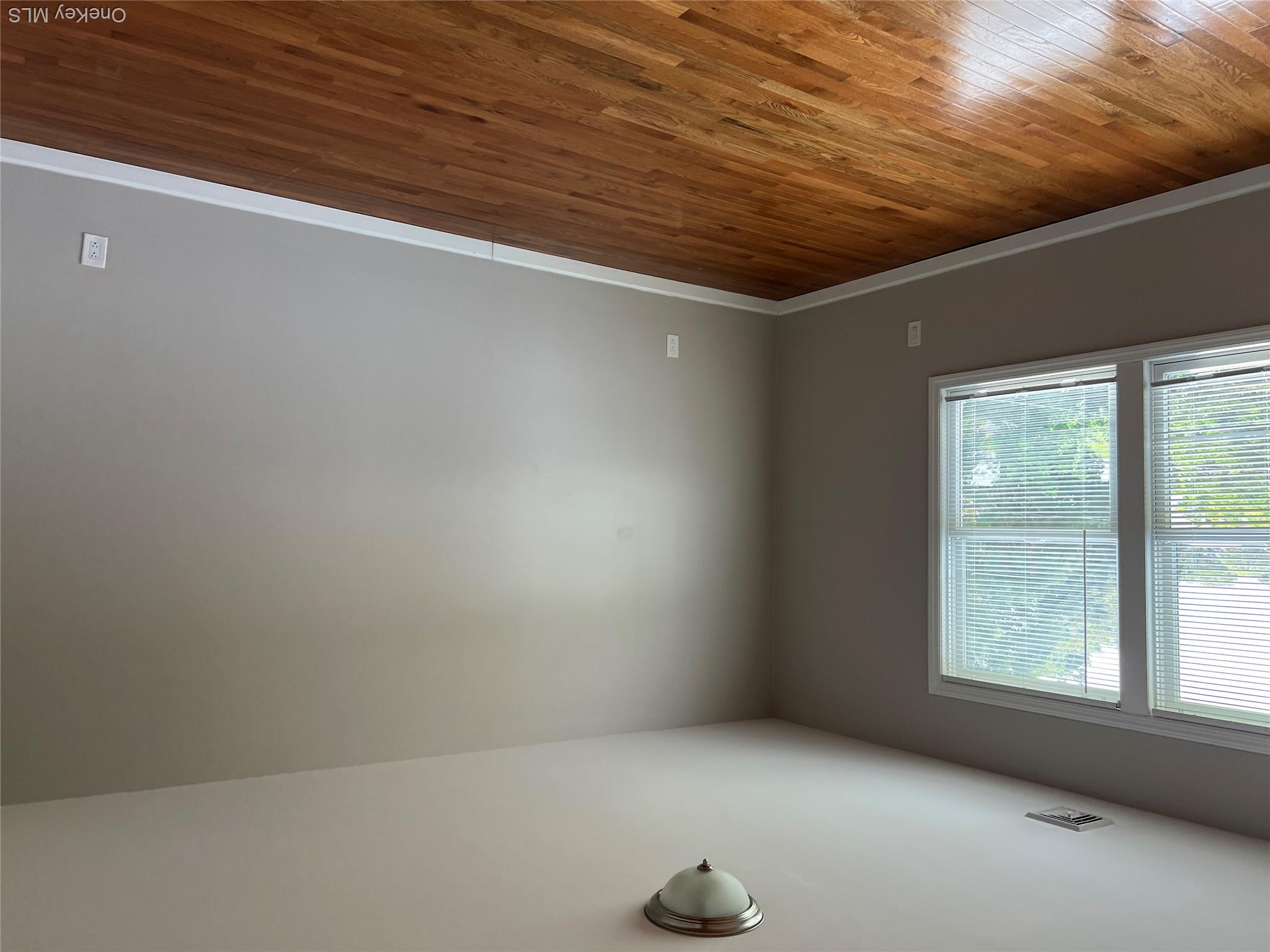 445 Albany Avenue – For Sale photo 7