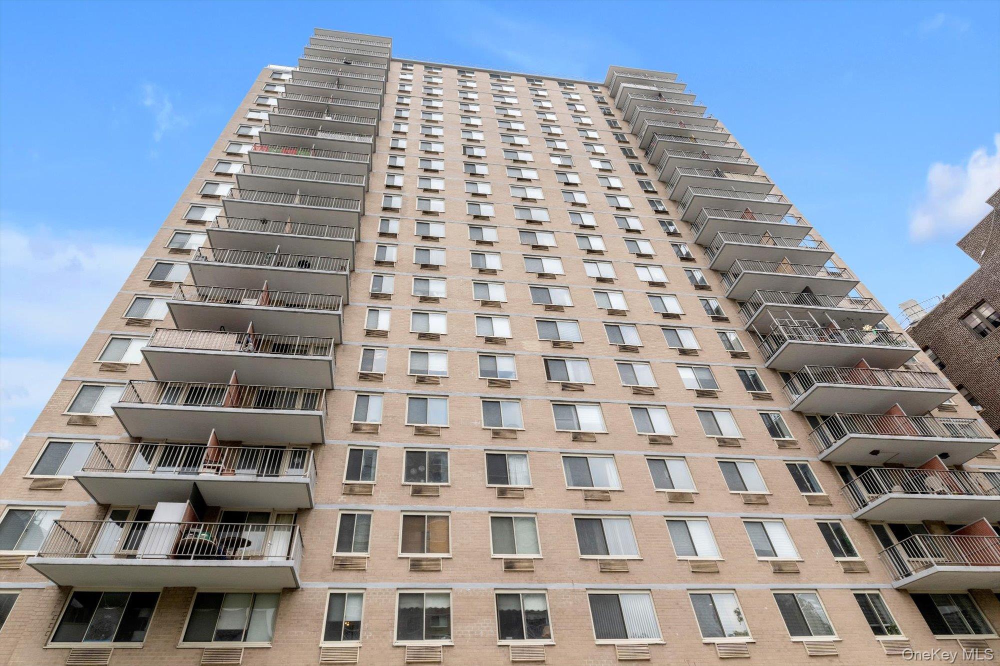 118-18 Union Turnpike, Unit 9C