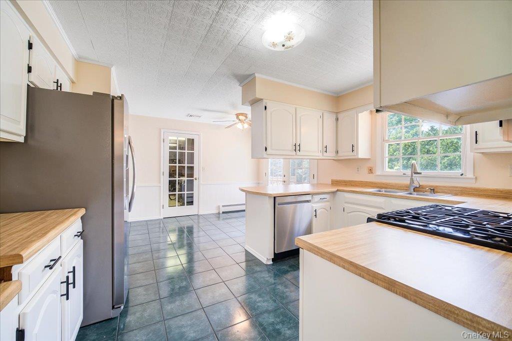 207 Butter Hill Drive – For Sale photo 31