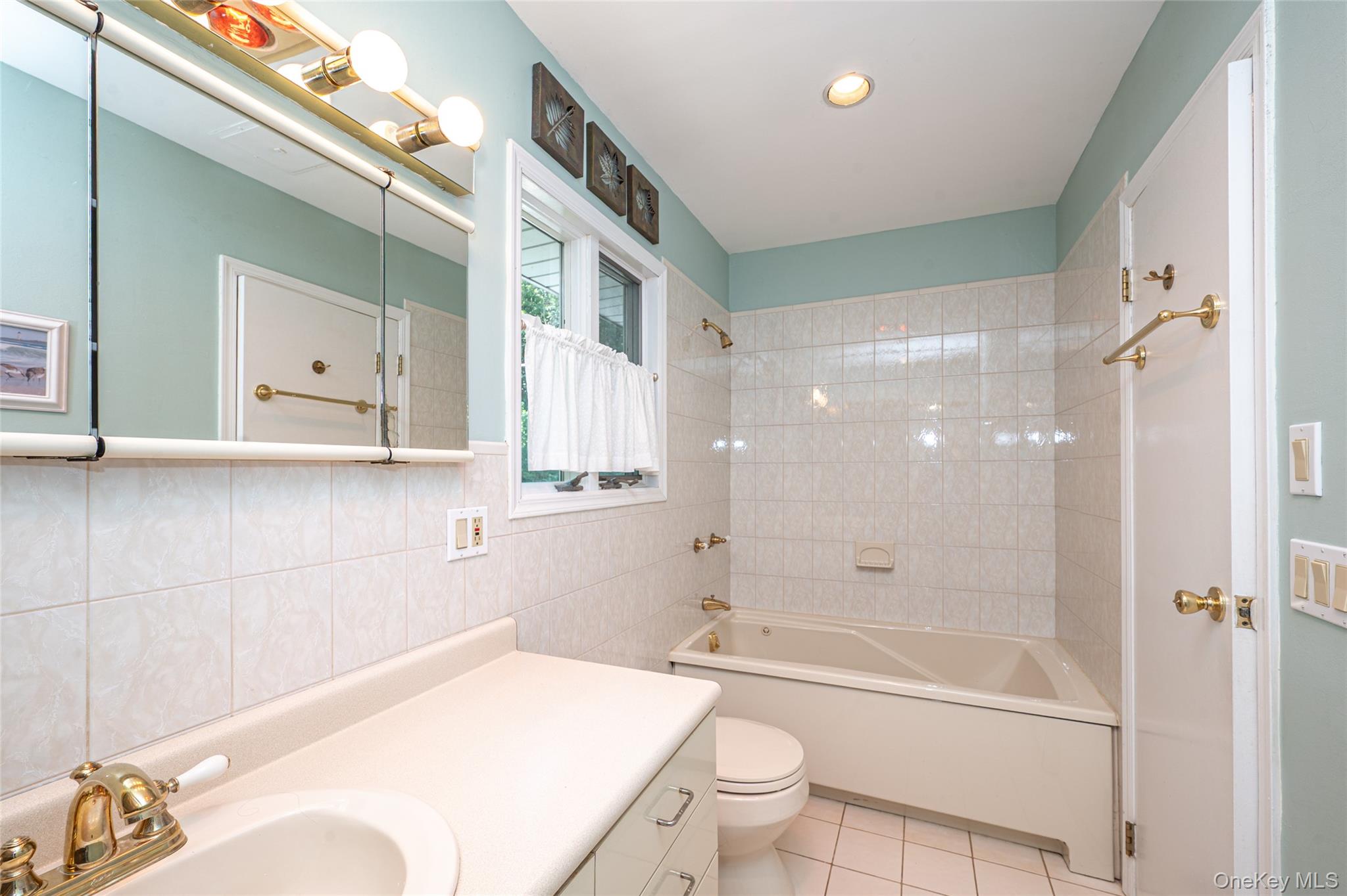 40 Somerset Drive – For Rent photo 17