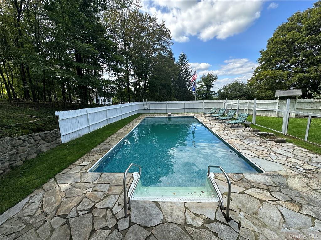256 Ridge Road – For Sale photo 34