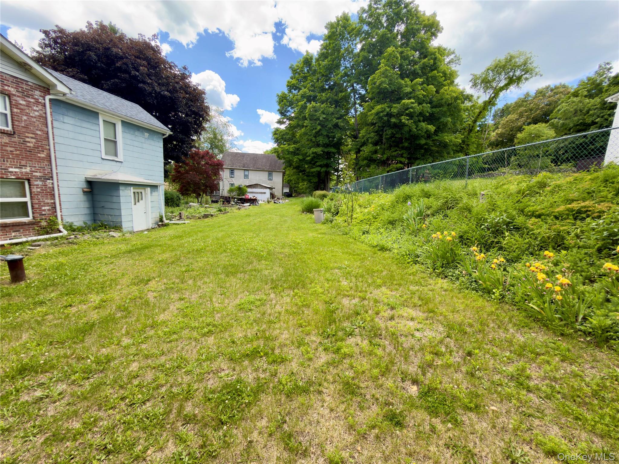 25 Church Street – For Sale photo 50
