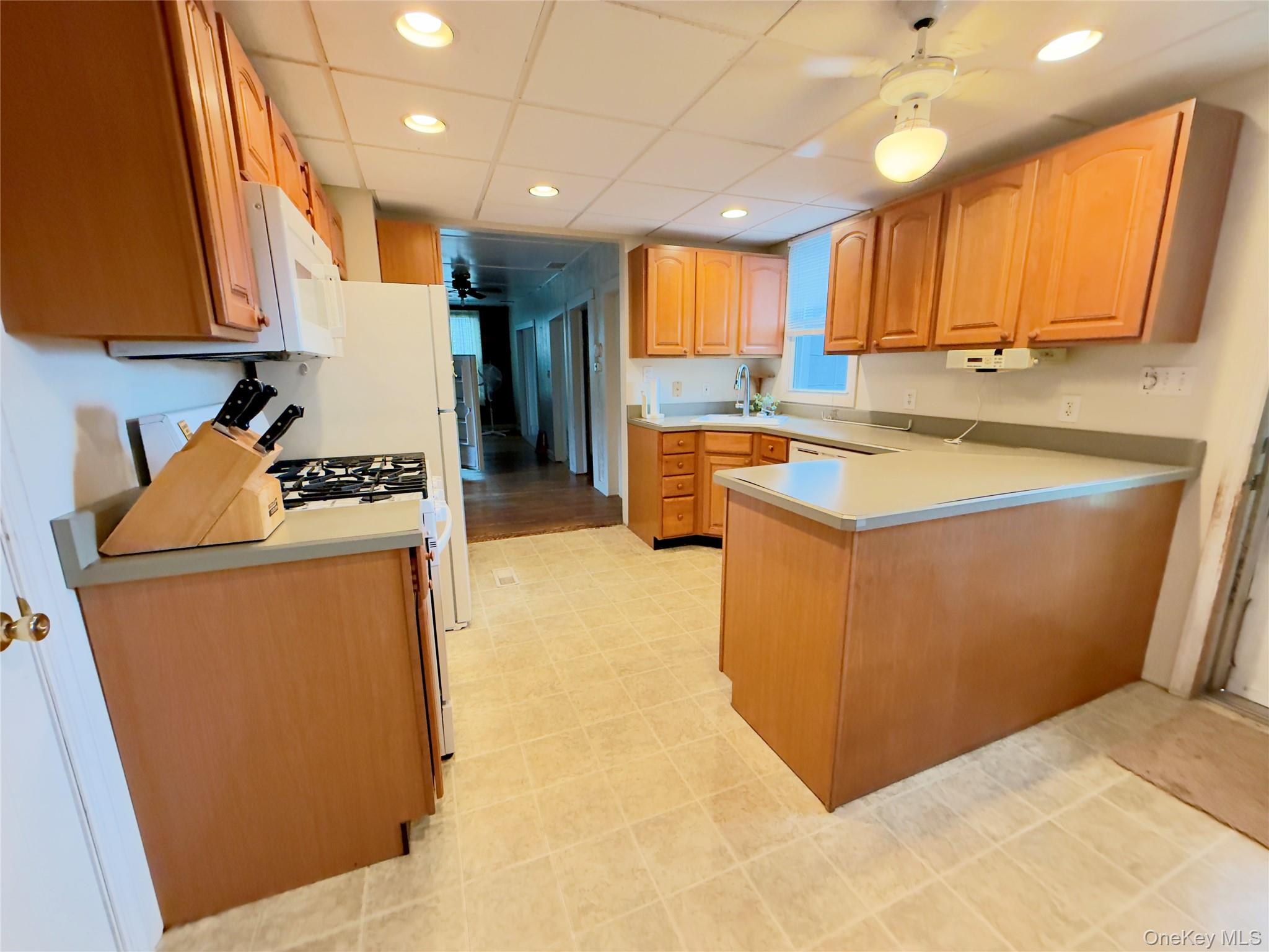 25 Church Street – For Sale photo 2