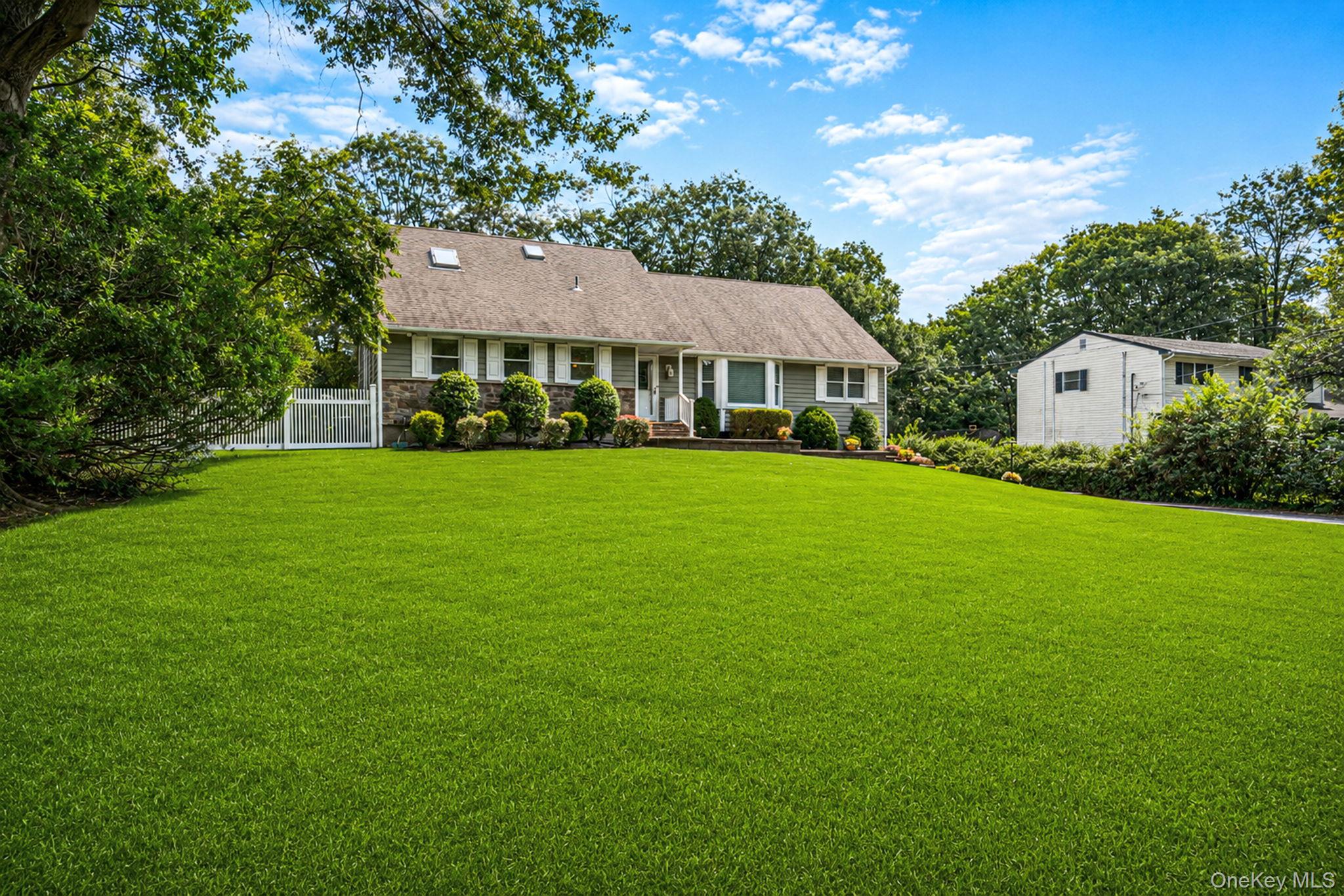 45 Hillcrest Avenue – For Sale
