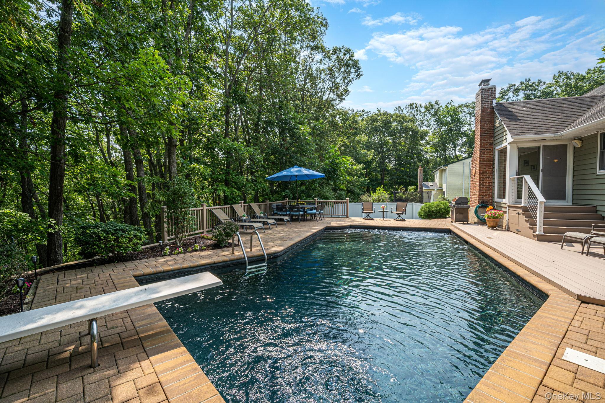 45 Hillcrest Avenue – For Sale photo 34