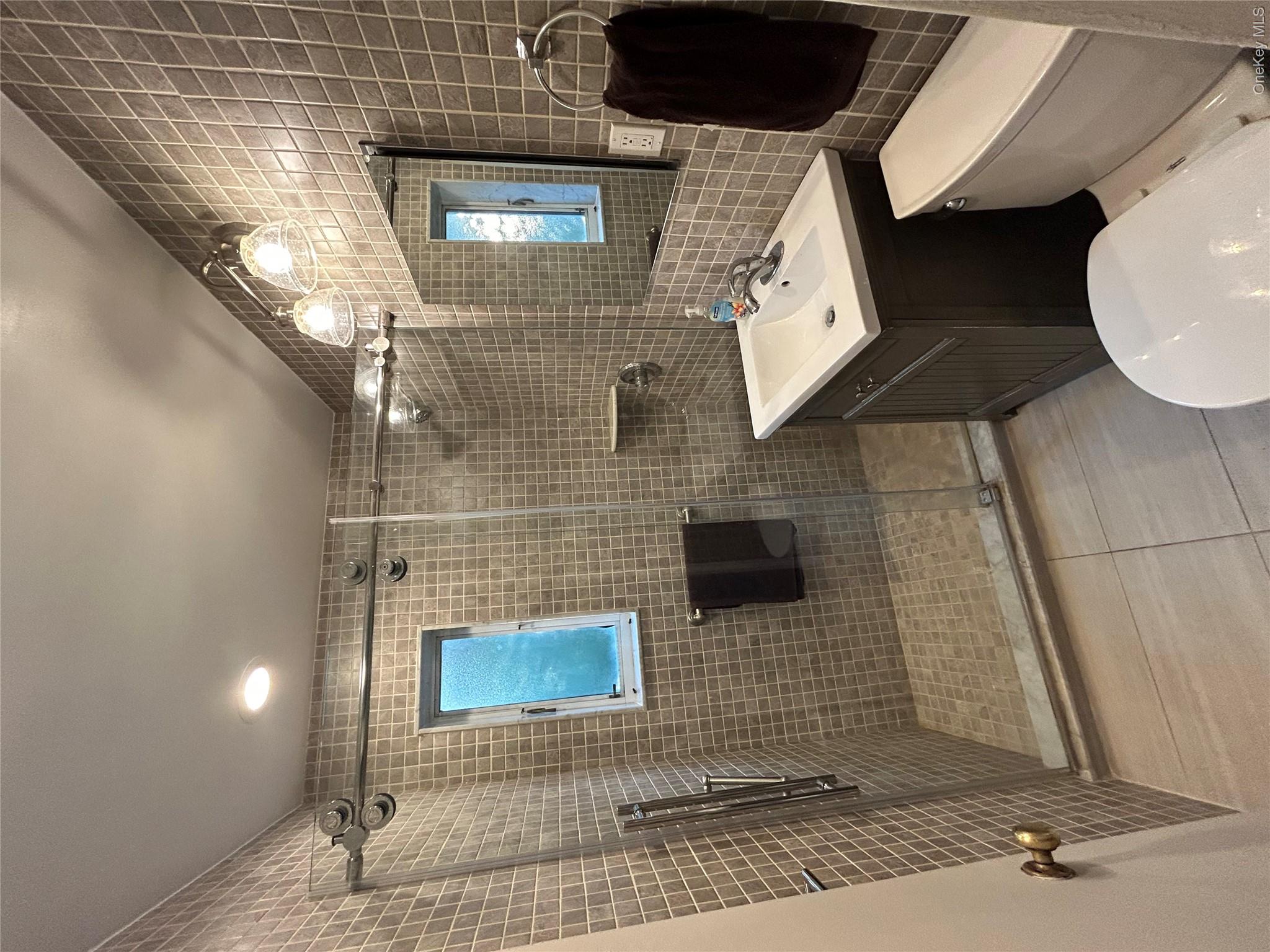 220-21 Hillside Avenue, Unit Upper photo 9