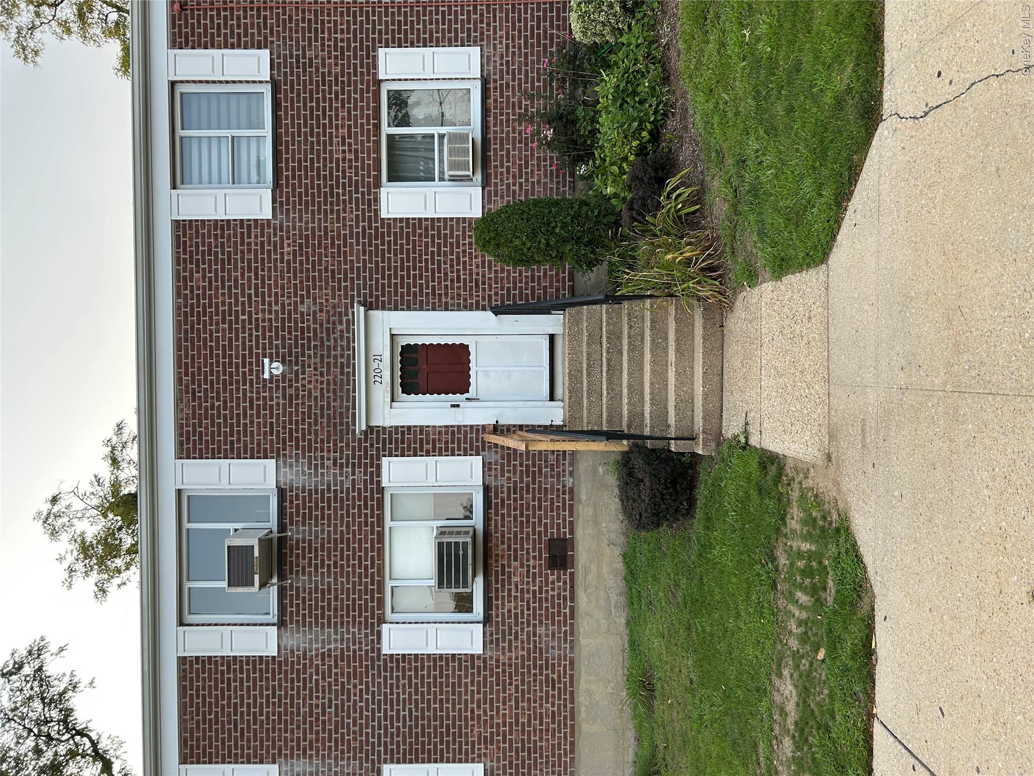 220-21 Hillside Avenue, Unit Upper photo 2