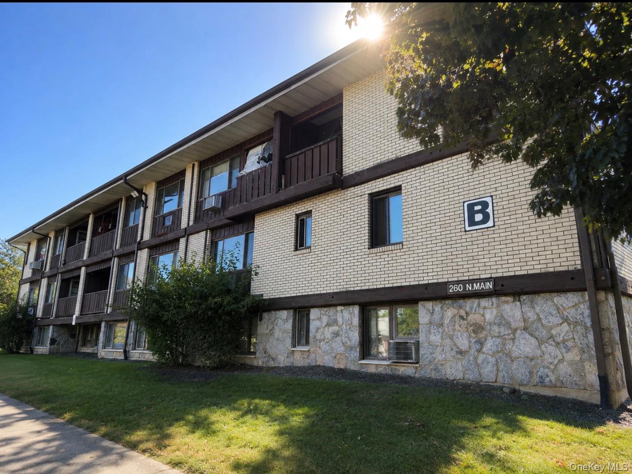 260 N Main Street, Unit B-42