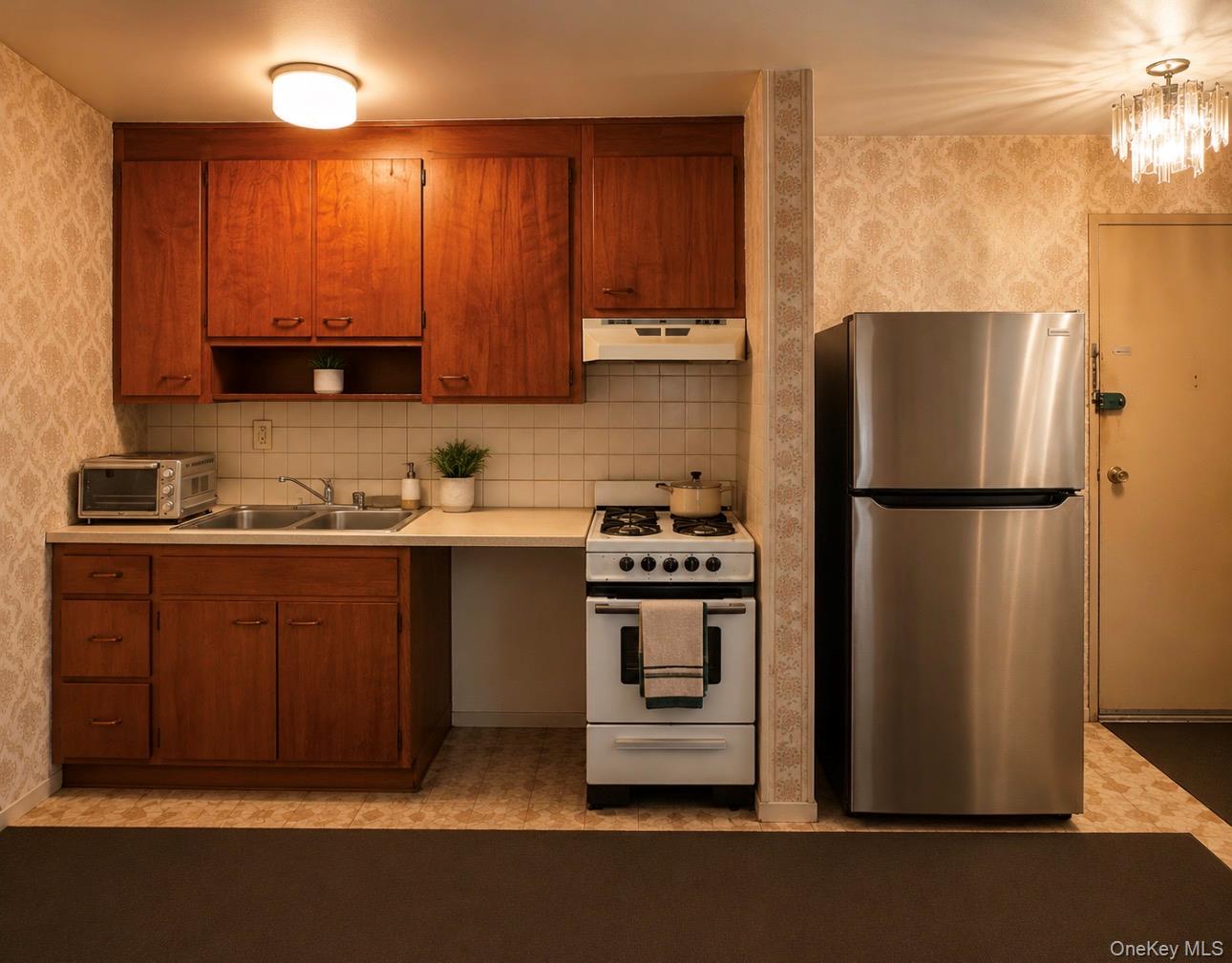 260 N Main Street, Unit B-42 photo 2