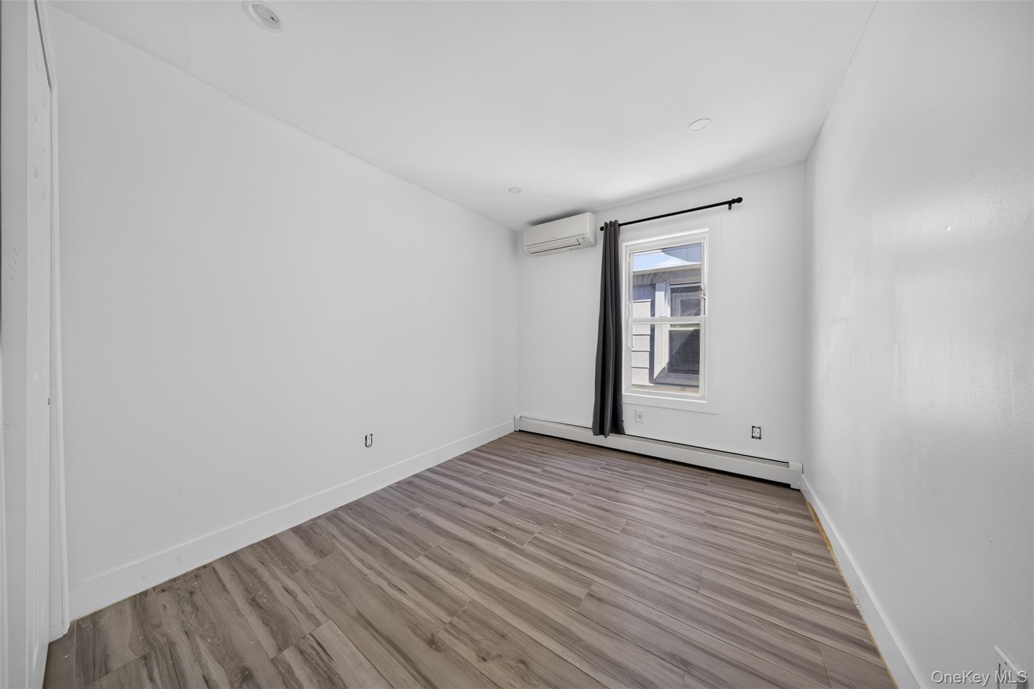 54-23 153 Street – For Sale photo 13