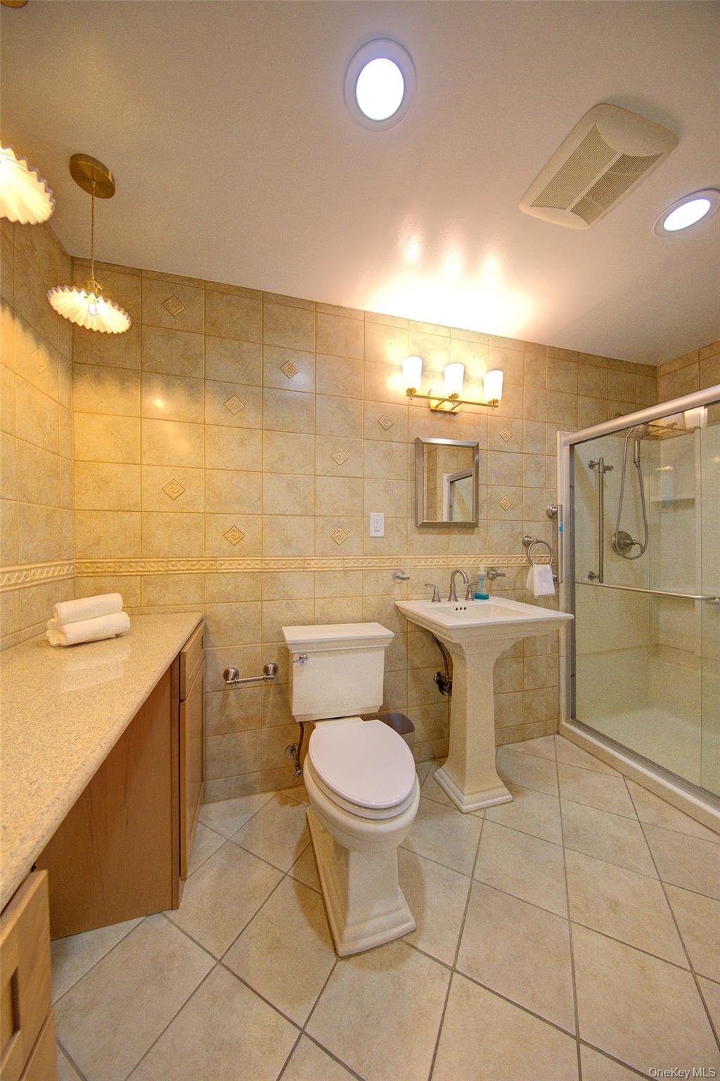 16 Linden Street – For Sale photo 8