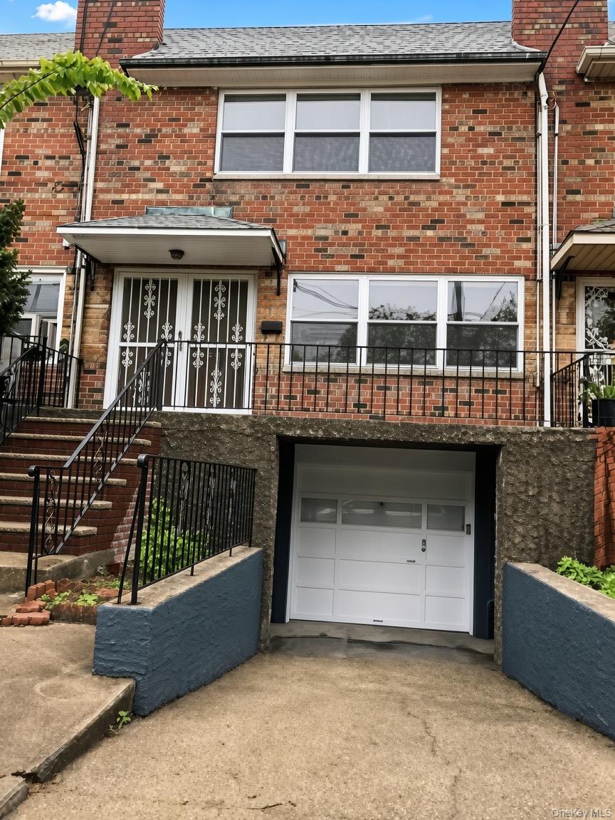 82-16 101st Avenue – For Sale