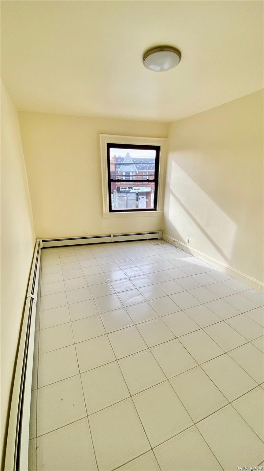 918 Hempstead Street, Unit 4 photo 7