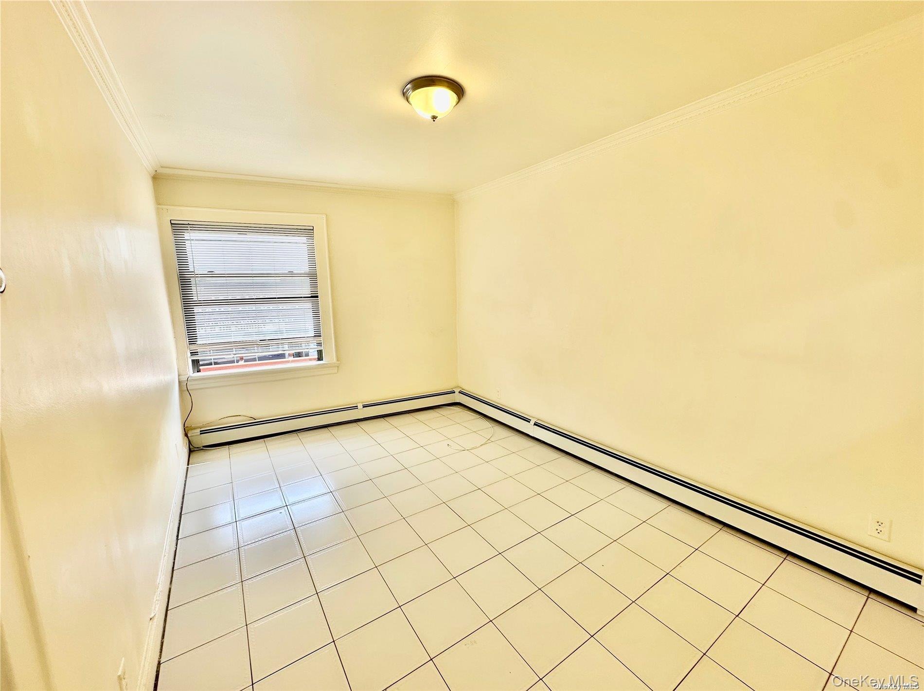 918 Hempstead Street, Unit 4 photo 8