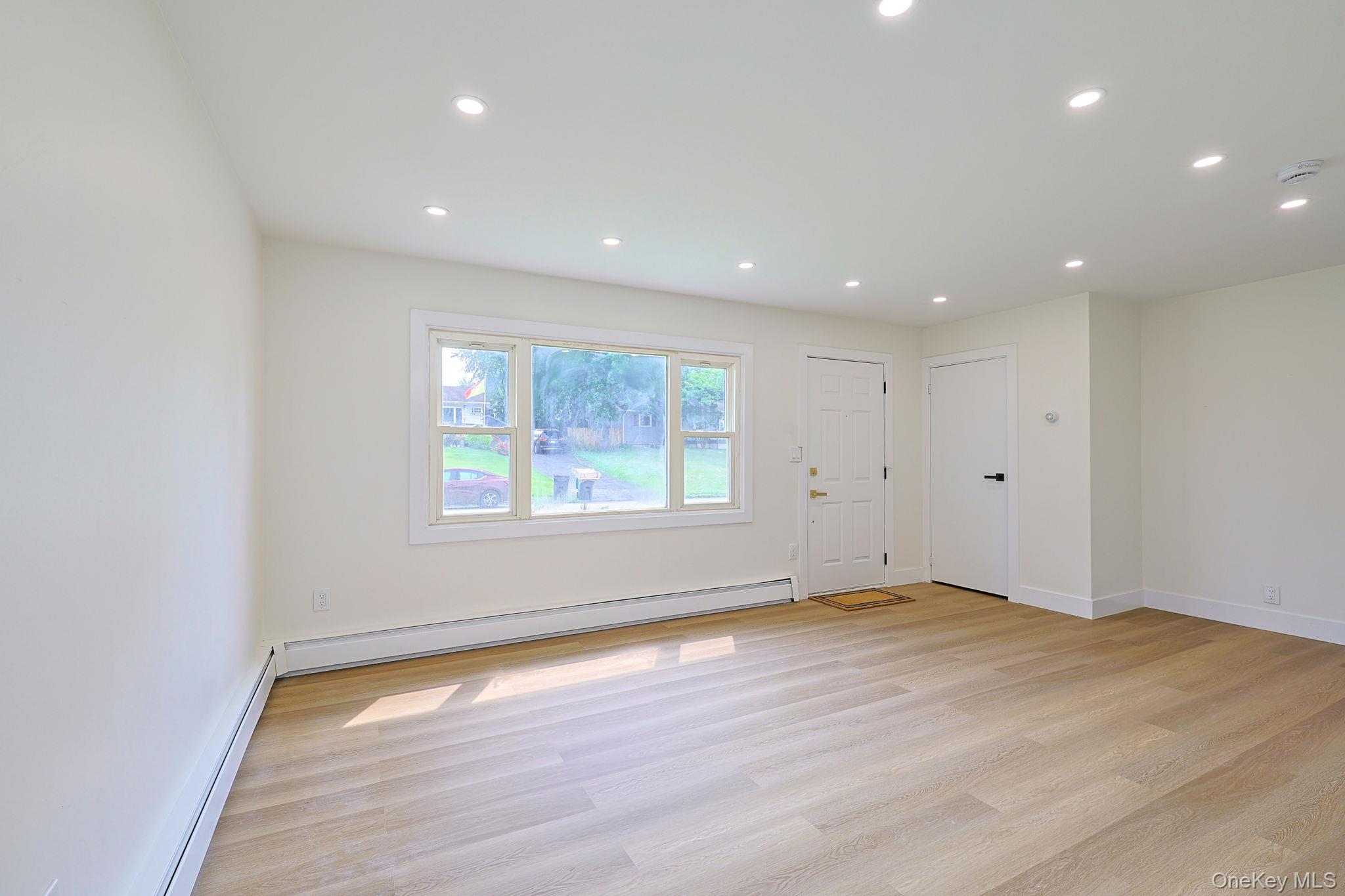 15 Fleetwood Drive – For Sale photo 5