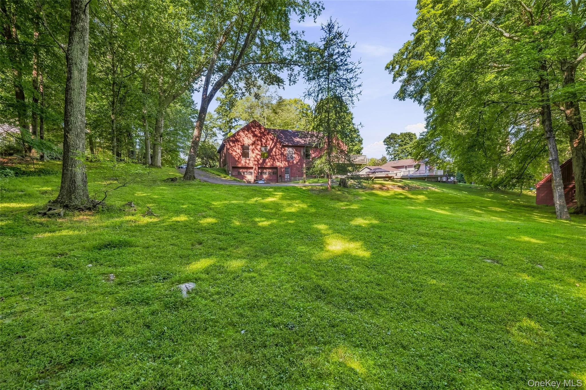 31 Pinesbridge Road – For Sale photo 27