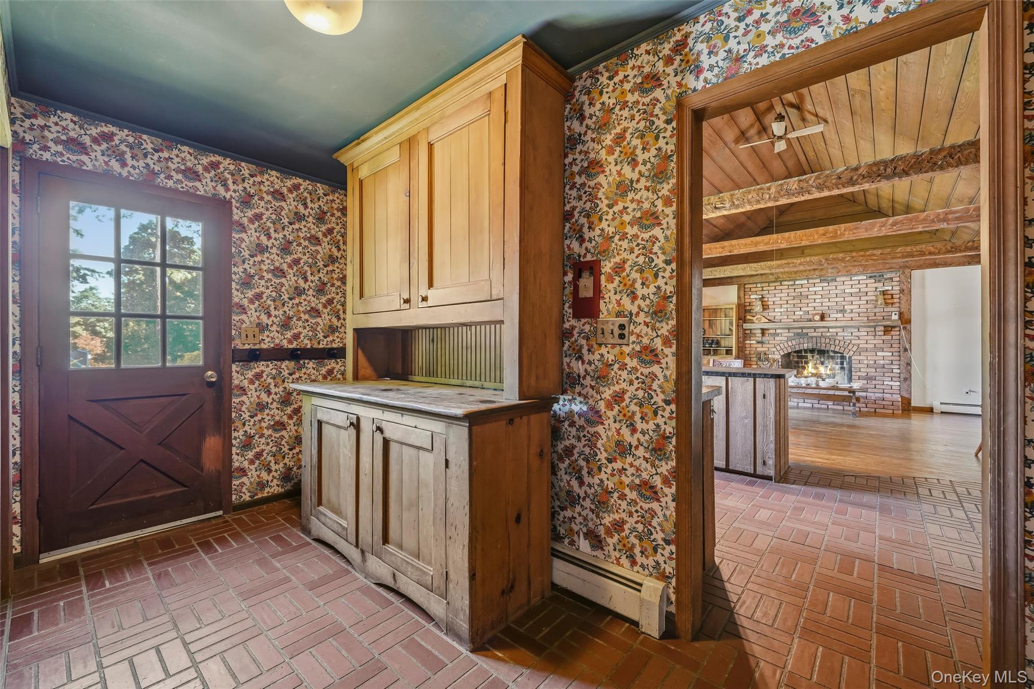 31 Pinesbridge Road – For Sale photo 20