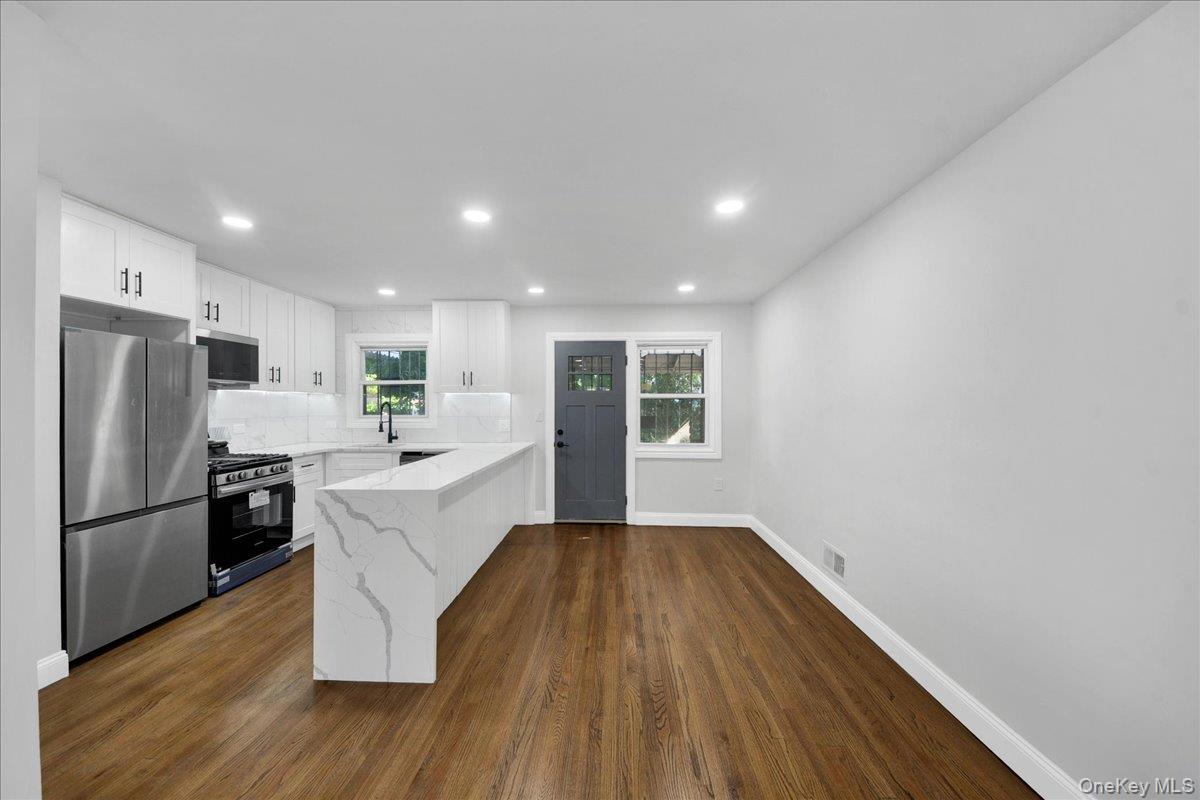 1052 E 227th Street – For Sale photo 4