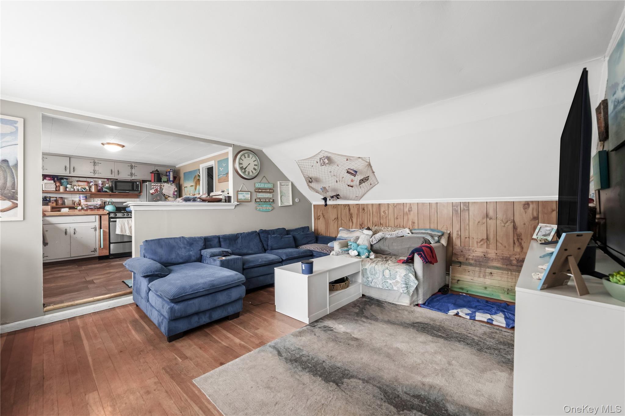 280 S Bayview Avenue – For Sale photo 25