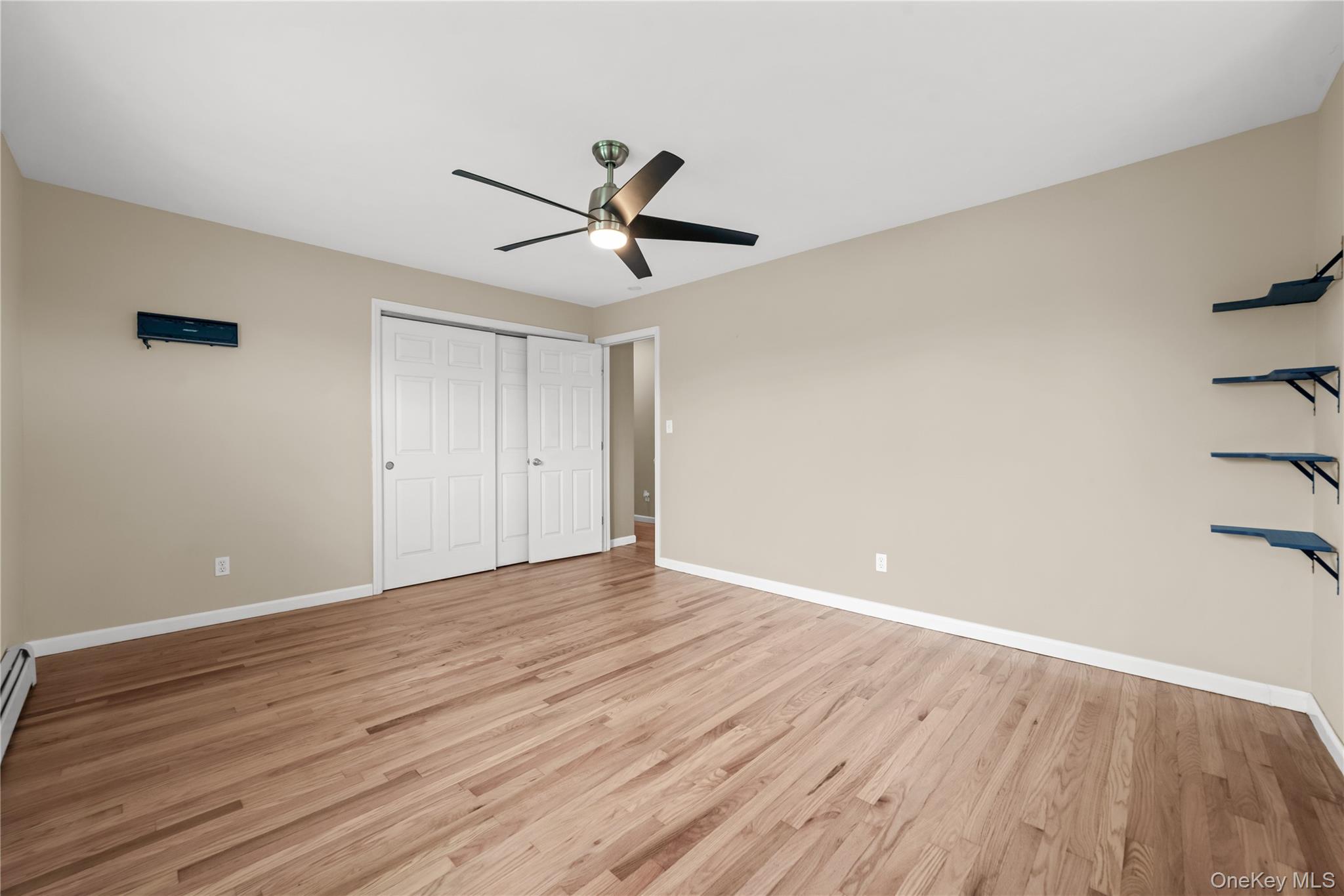 280 S Bayview Avenue – For Sale photo 16