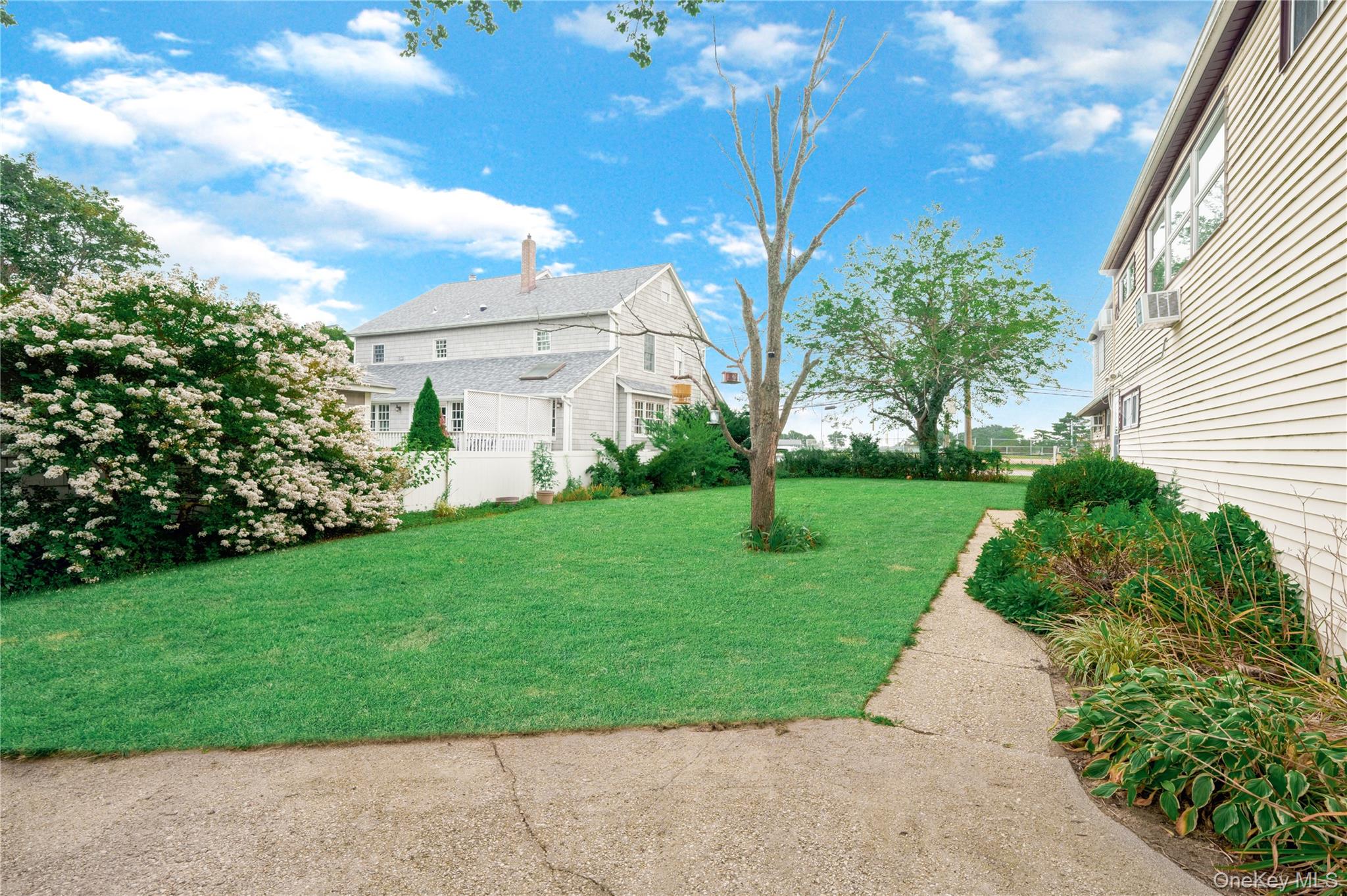 280 S Bayview Avenue – For Sale photo 29