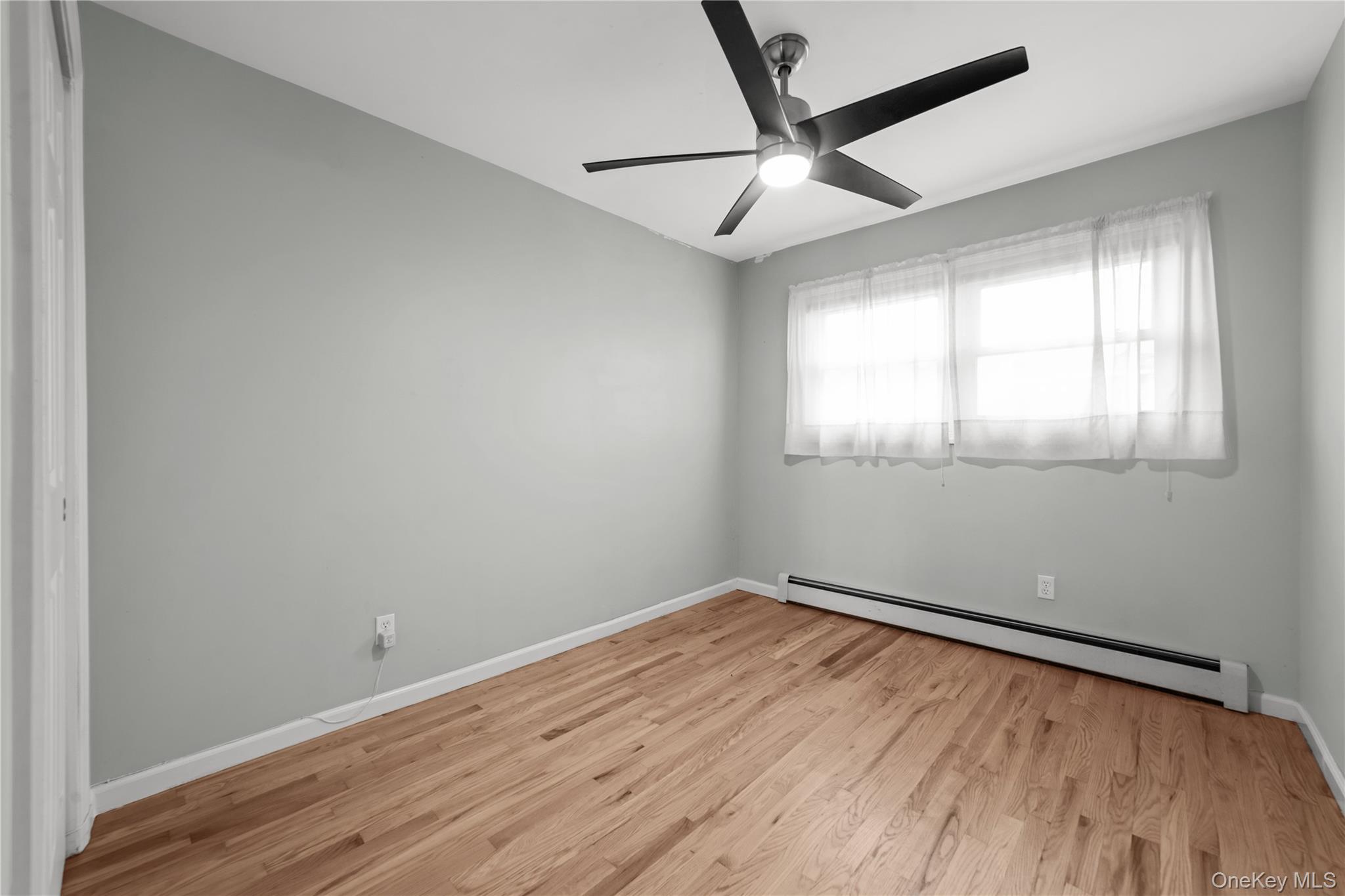 280 S Bayview Avenue – For Sale photo 19
