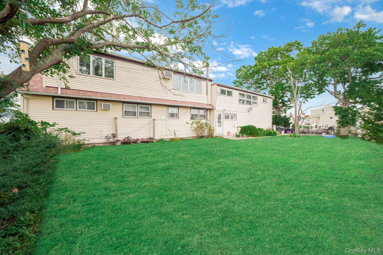 280 S Bayview Avenue – For Sale photo 28