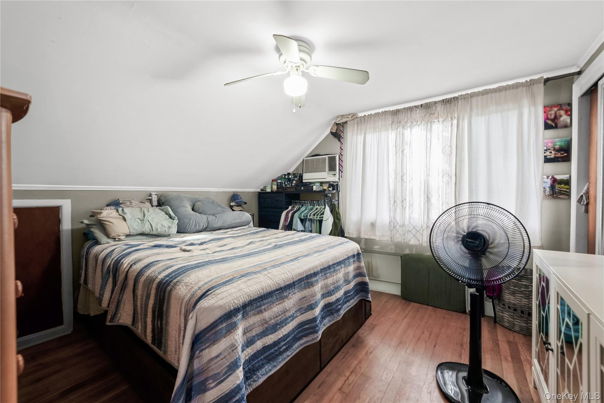 280 S Bayview Avenue – For Sale photo 27