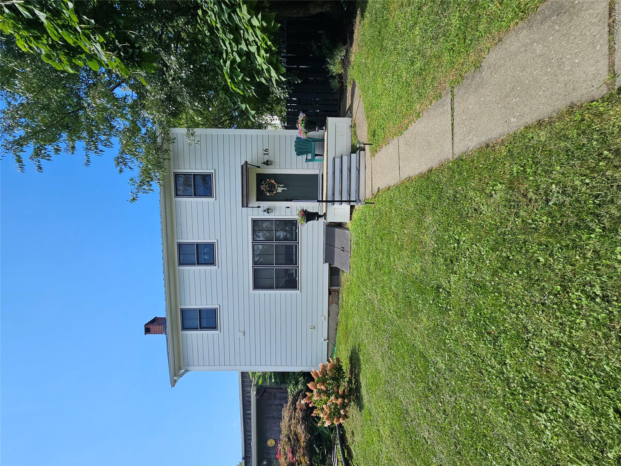 16 N Washington Street – For Sale photo 2