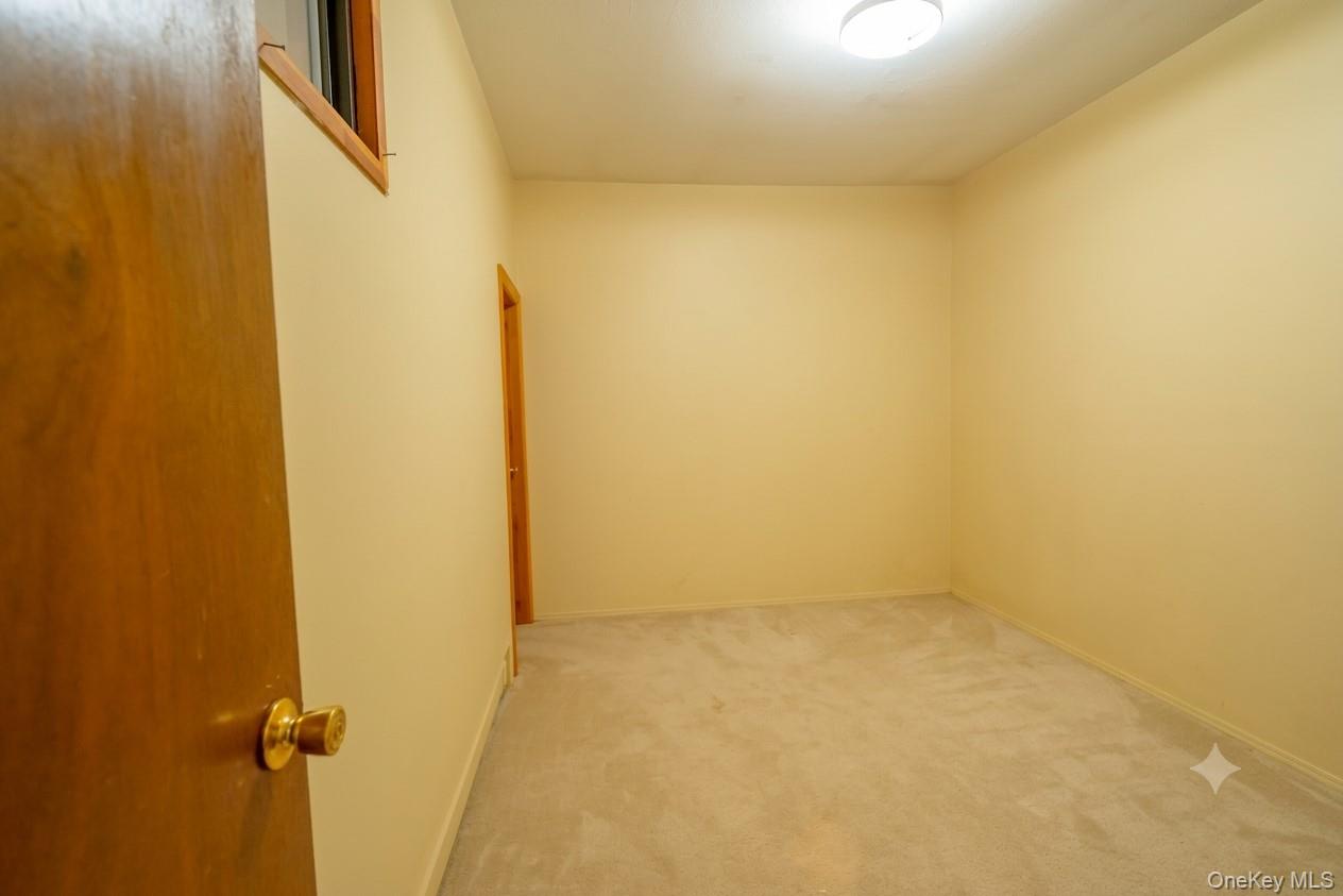 30 Segatogue Lane – For Sale photo 20