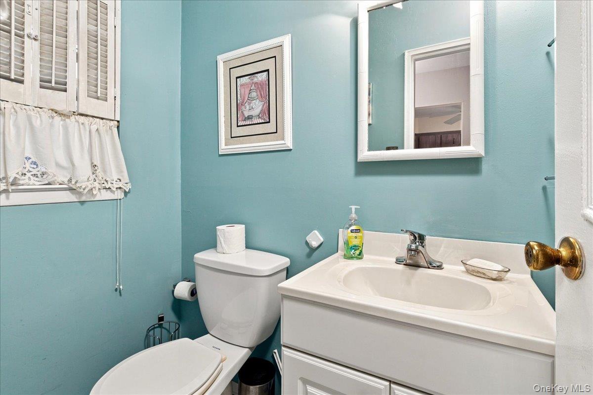 1030 Franklin Avenue, Unit 25 photo 4