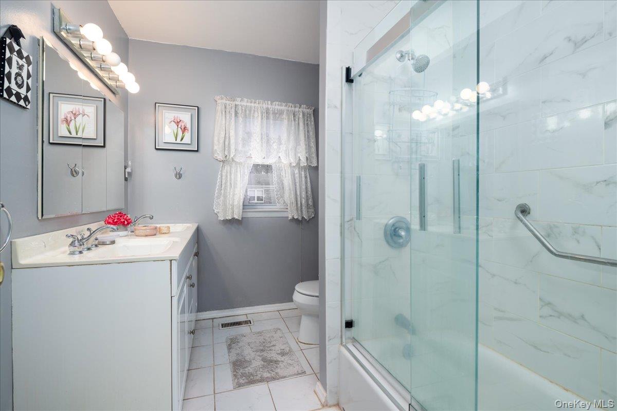 1030 Franklin Avenue, Unit 25 photo 12
